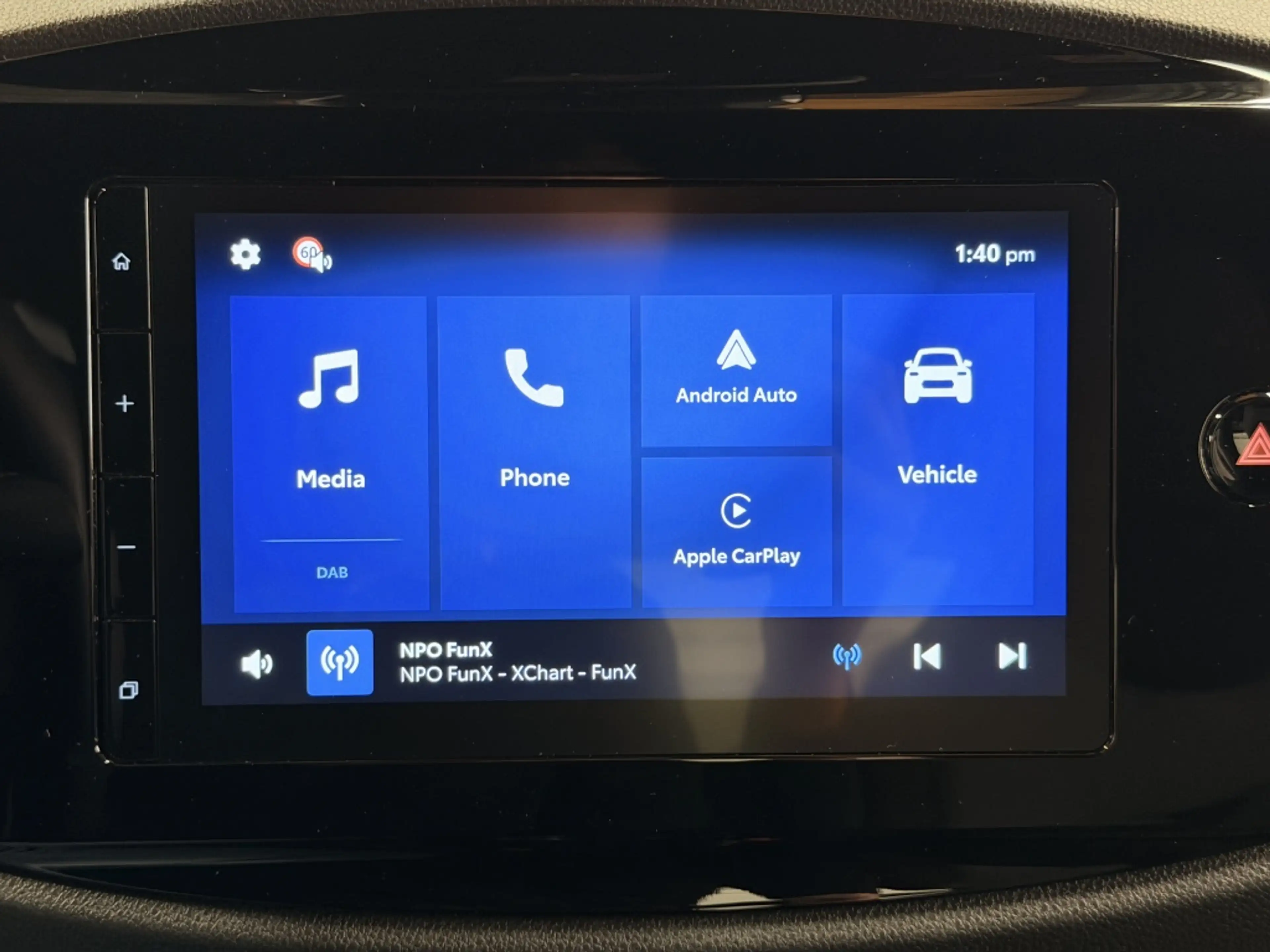 Toyota Aygo X Hybrid 115 play — photo 25