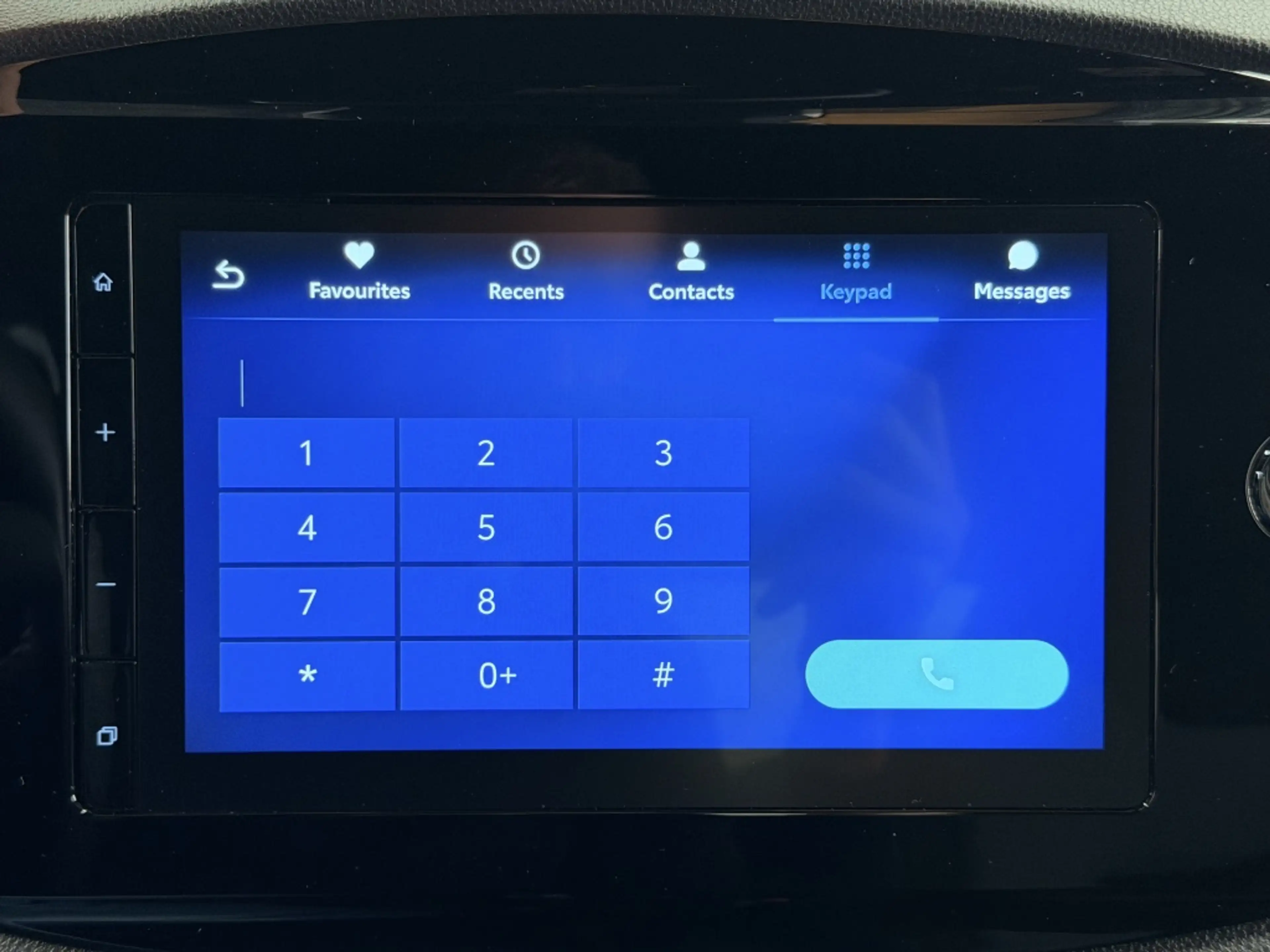 Toyota Aygo X Hybrid 115 play — photo 27