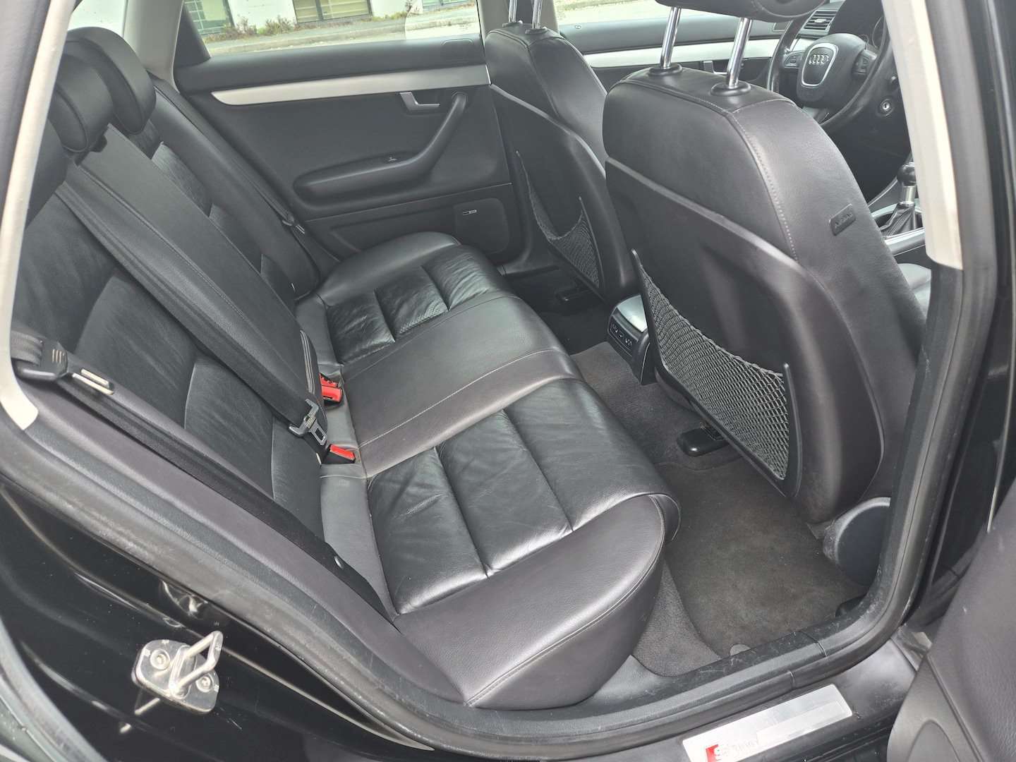2006 Audi A4 3.2L alt 5