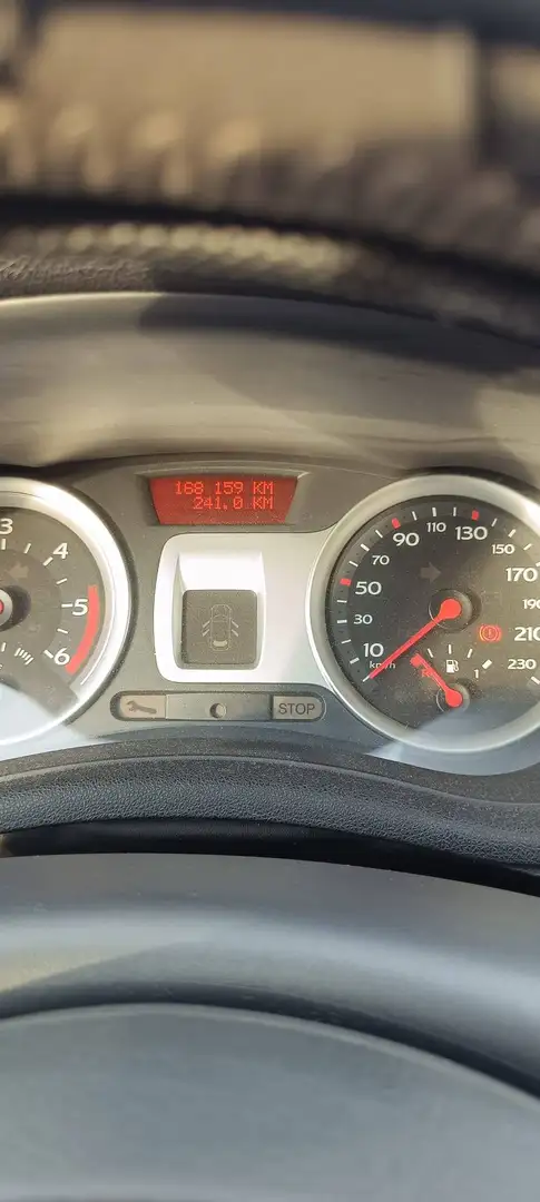 Renault Clio Clio Grand Tour 1.5DCI Authentique 85 Authentique - 1