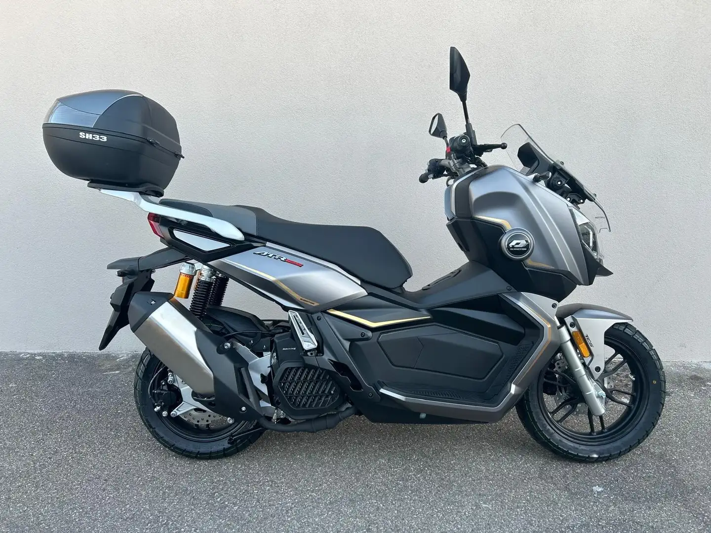 QJ Motor Qj Motor ATR 125 IN PRONOZIONE Grigio - 1