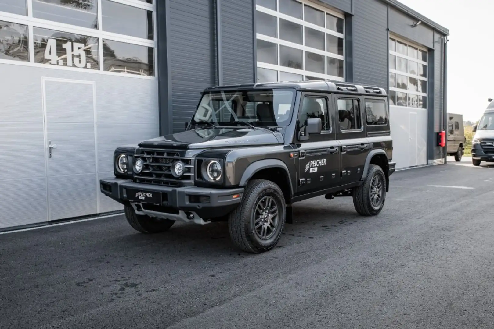 Ineos Grenadier Station Wagon Fieldmaster Grau - 1