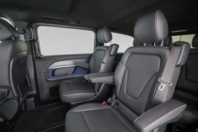 Mercedes-Benz EQV 300 AVANTGARDE Lang LED Navi EASY-PACK Distr Ansicht 17