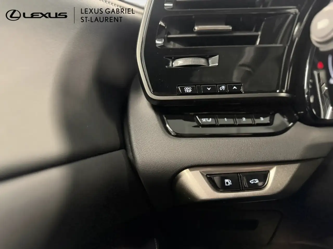Lexus RX снимка Lexus RX