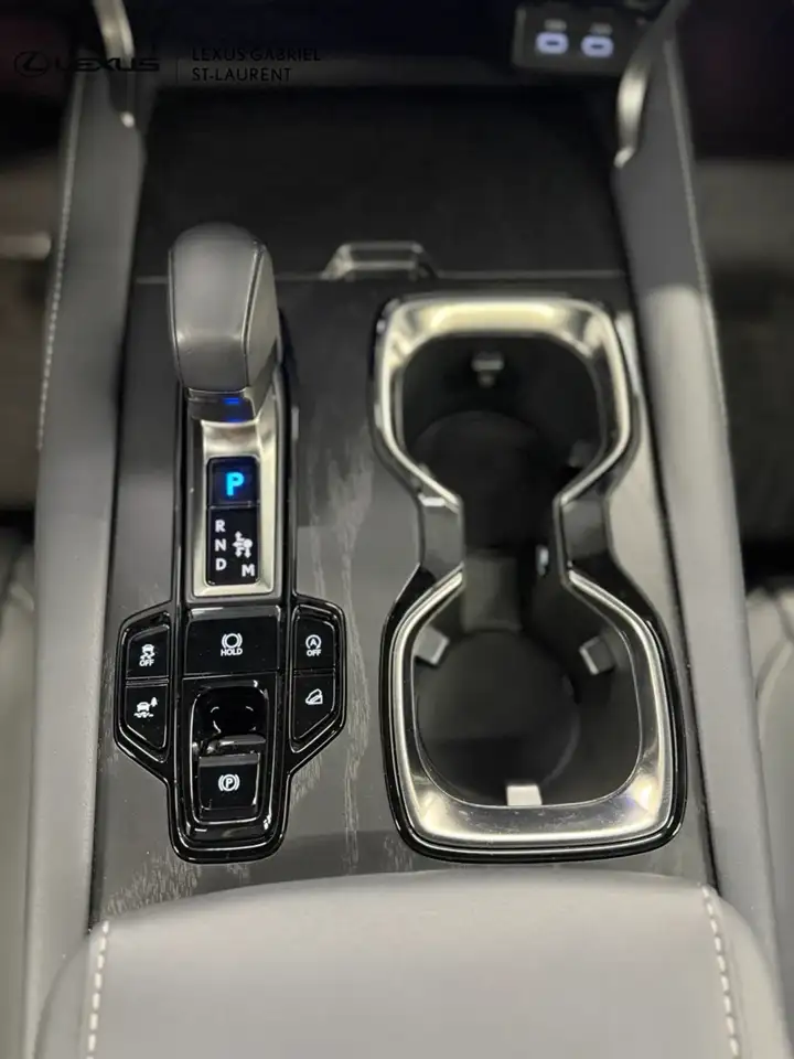 Lexus RX снимка Lexus RX