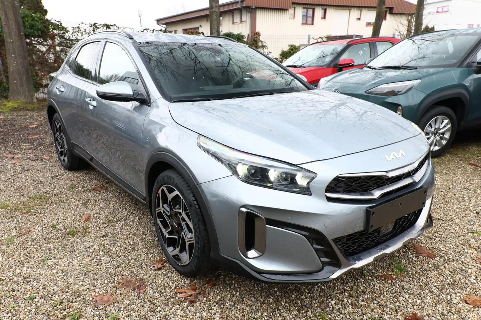 Kia XCeed GT-line eHK ACC Bi-LED 4xSHZ WabenLED Nav 132 k... Silber - 2