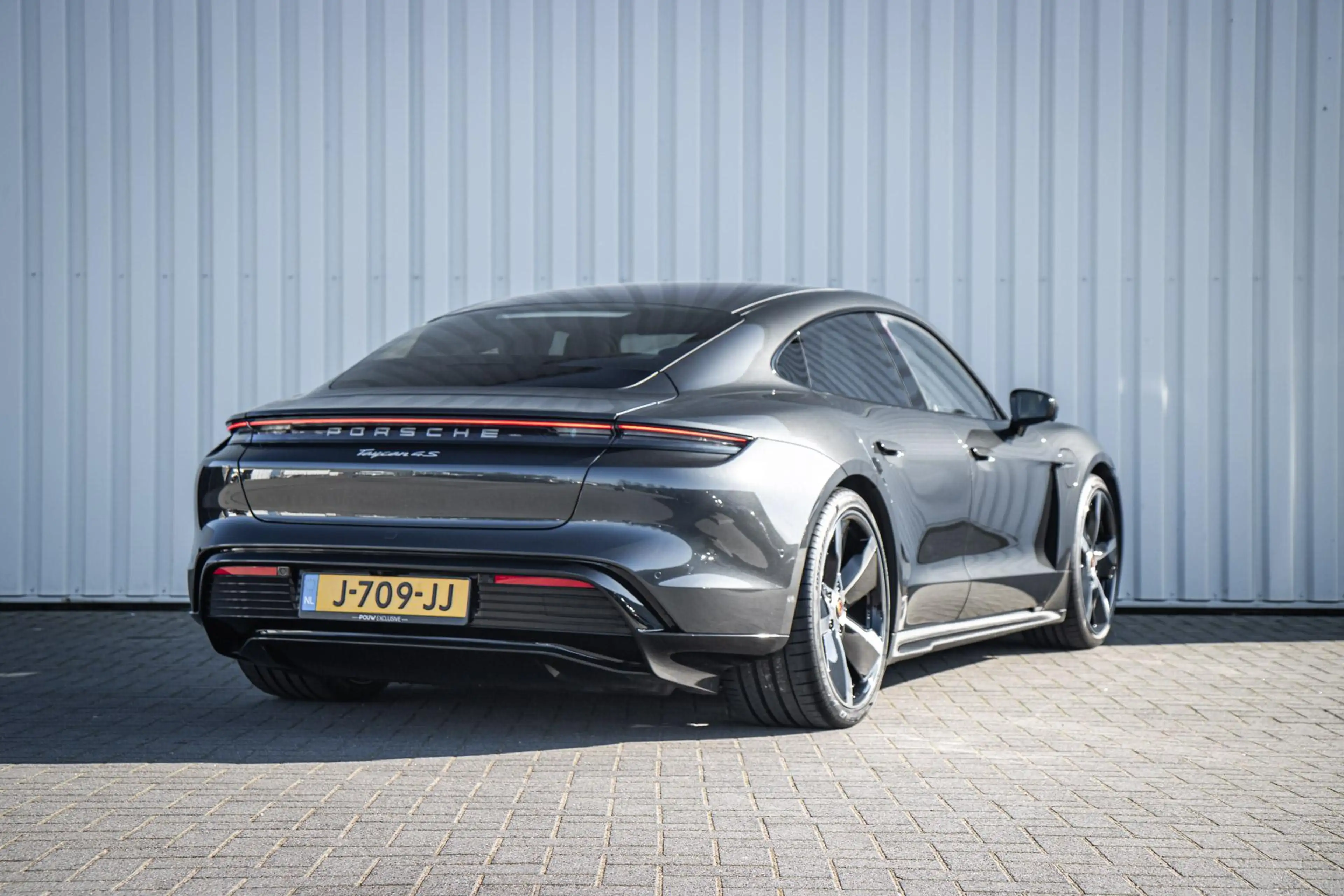 Porsche Taycan 4S 490pk Performance 84 kWh | Panoramadak | Carbon — photo 2