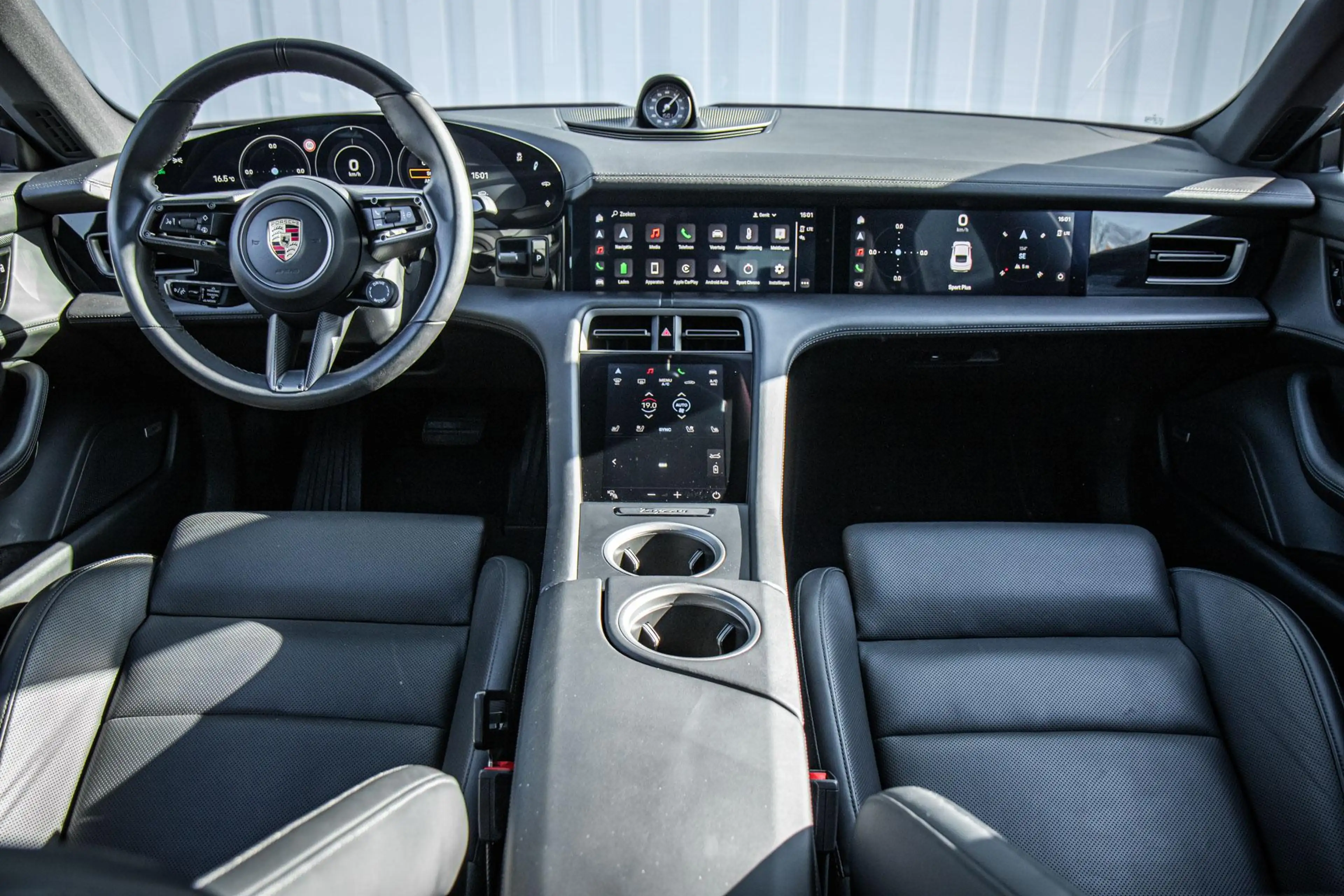 Porsche Taycan 4S 490pk Performance 84 kWh | Panoramadak | Carbon — photo 5