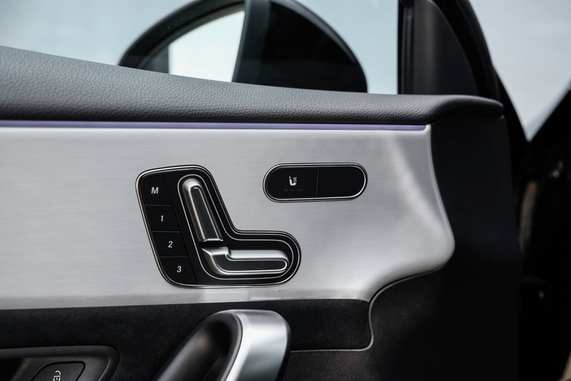 Mercedes-Benz A 45 AMG A 45 S AMG AeroKit-Pano-Memory-360°-Burmester — photo 12