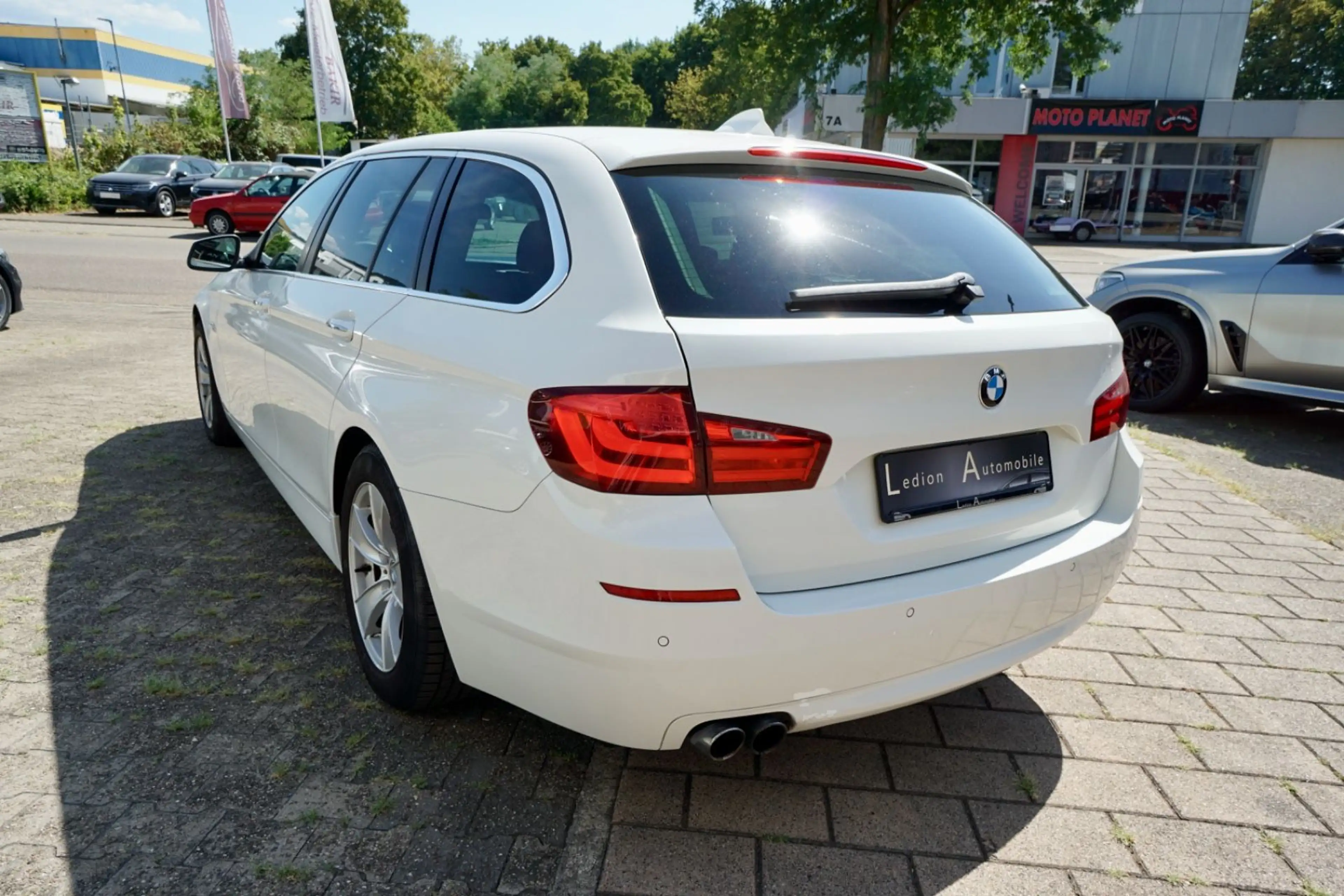 BMW 525 5 Touring 525 d — photo 5