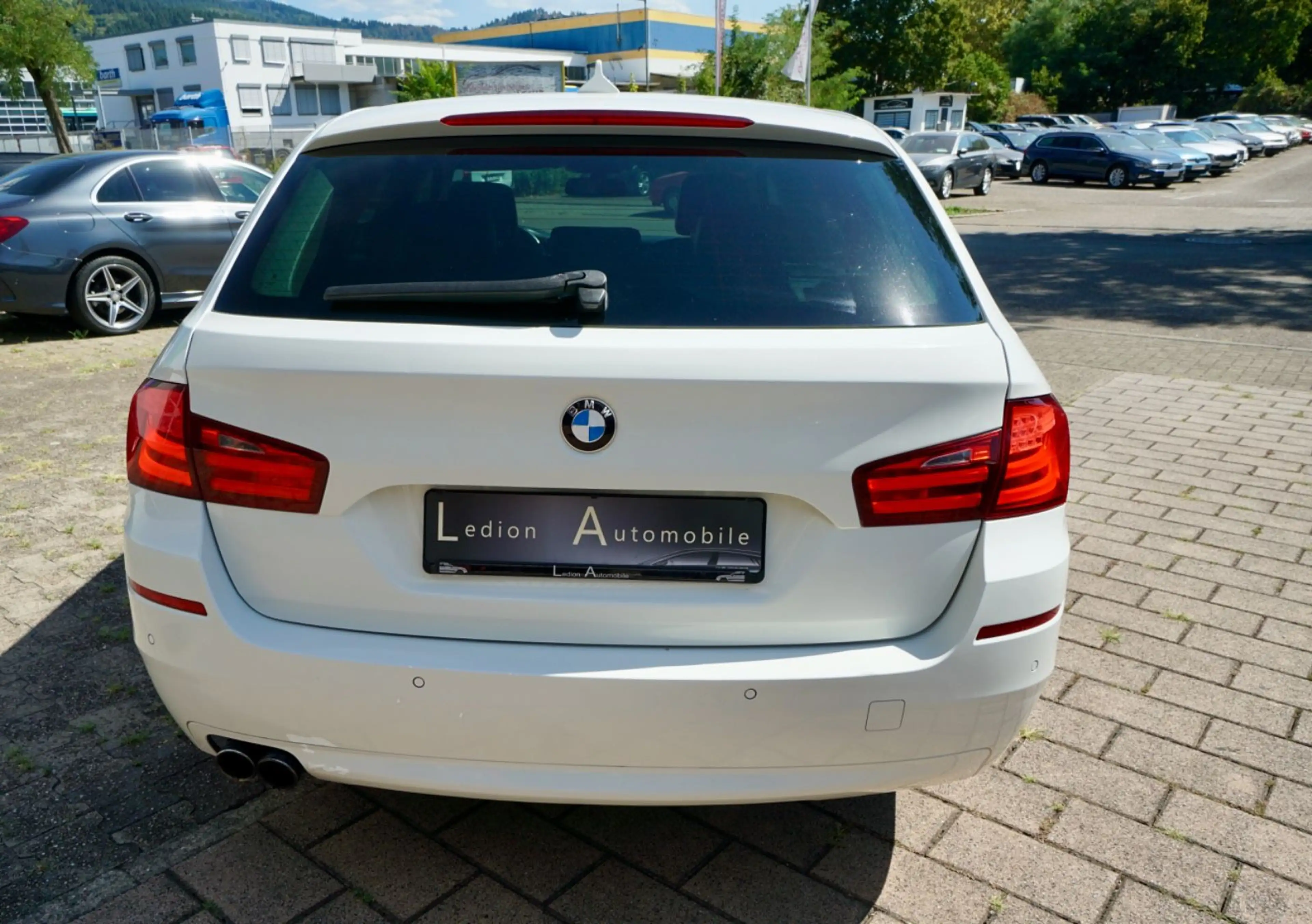 BMW 525 5 Touring 525 d — photo 6