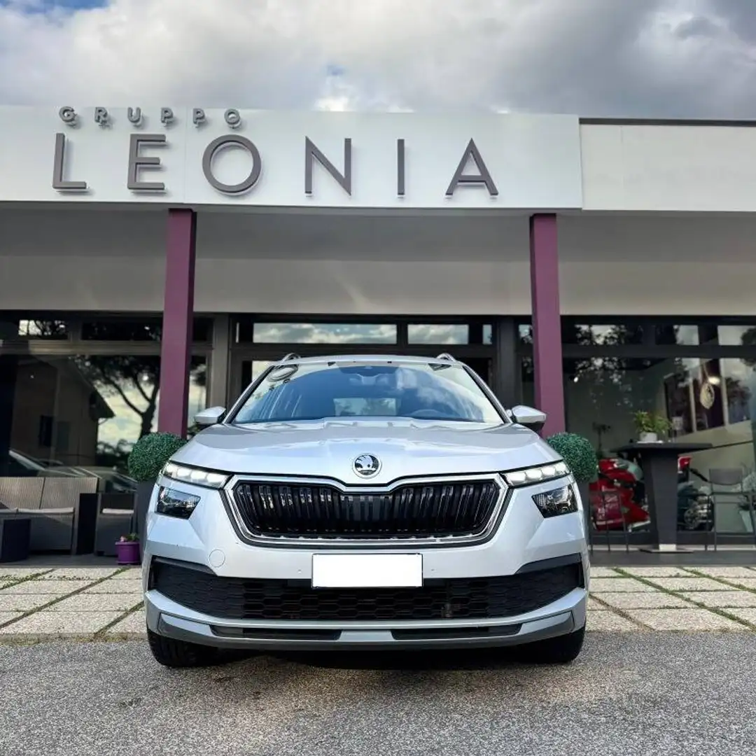 Skoda Kamiq 1.0 tsi Style 95cv Argento - 2