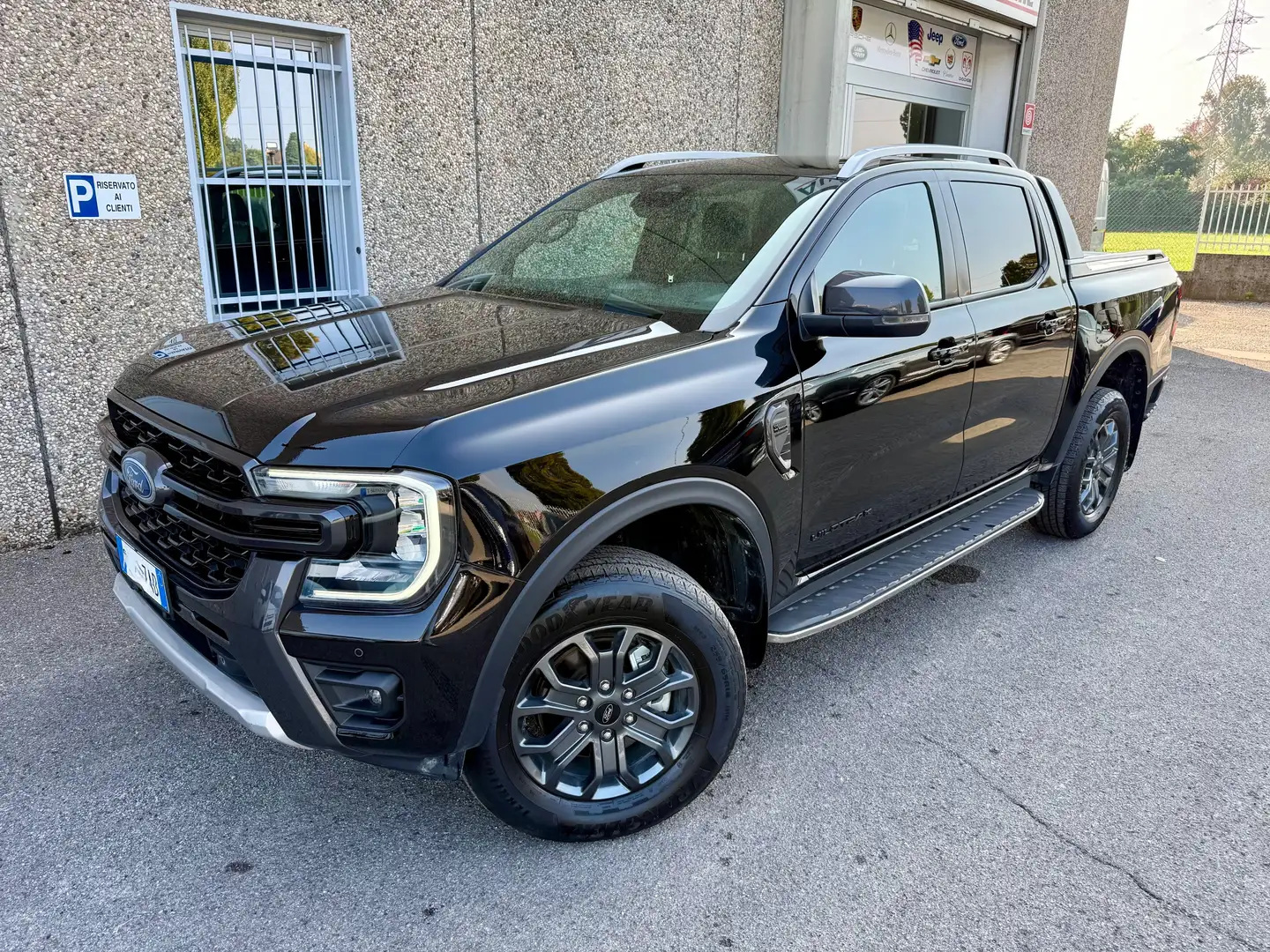 Ford Ranger 2.0 ecoblue 205cv auto "NETTO IVA" Nero - 2