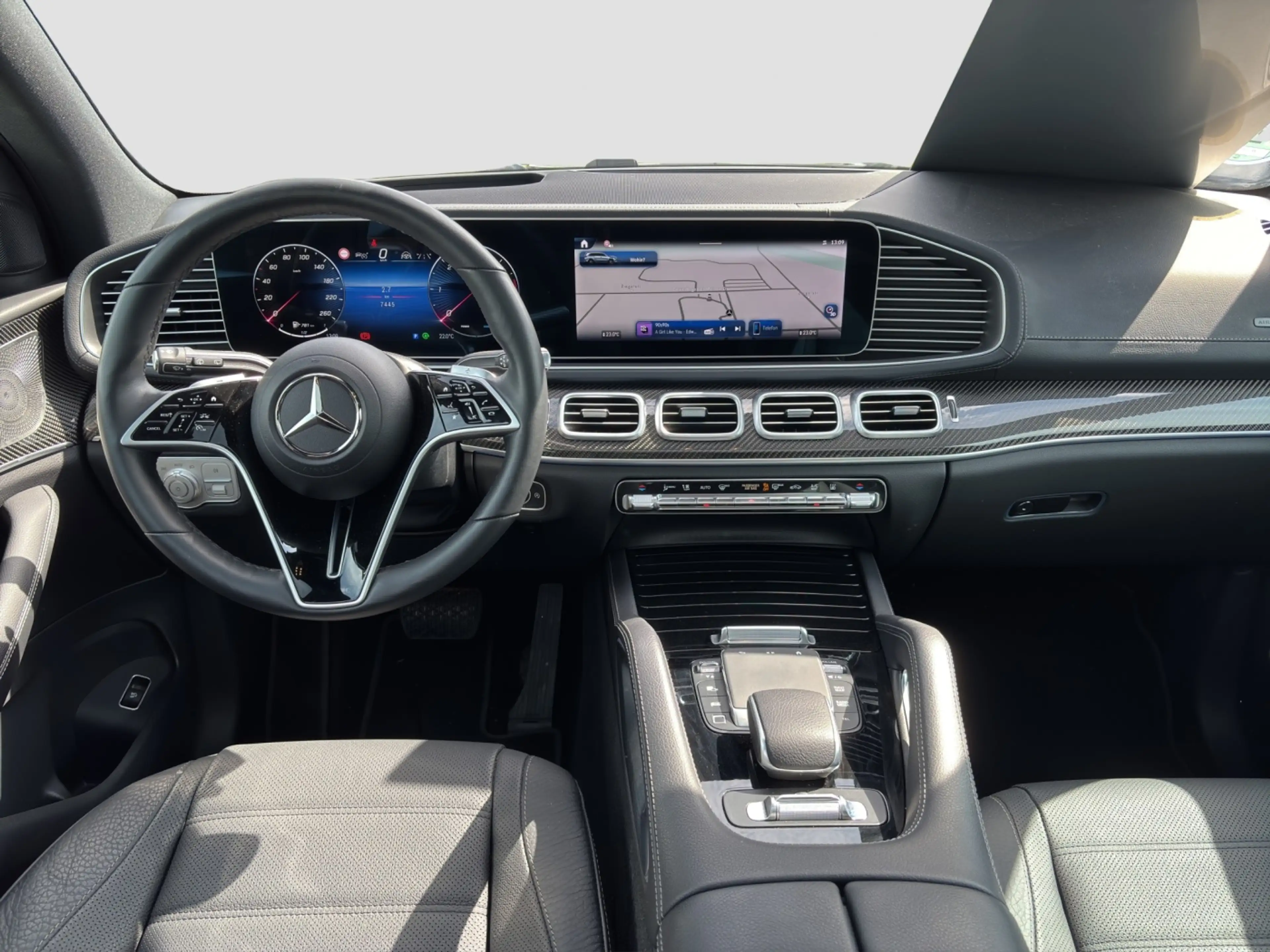 Mercedes-Benz GLS 450 d 4M *Multibeam*AHK*Pano*Burmester*360°* — photo 9