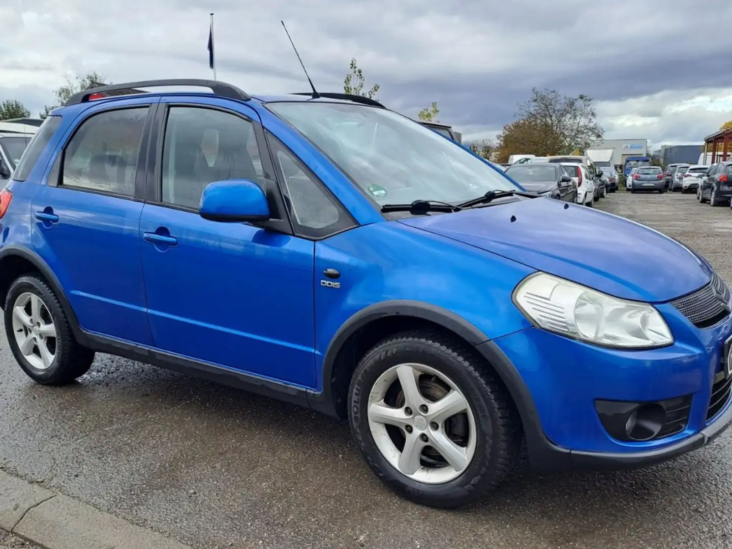 Suzuki SX4 S-Cross Break 1.9 DDiS 4x4 120 cv Bleu - 2