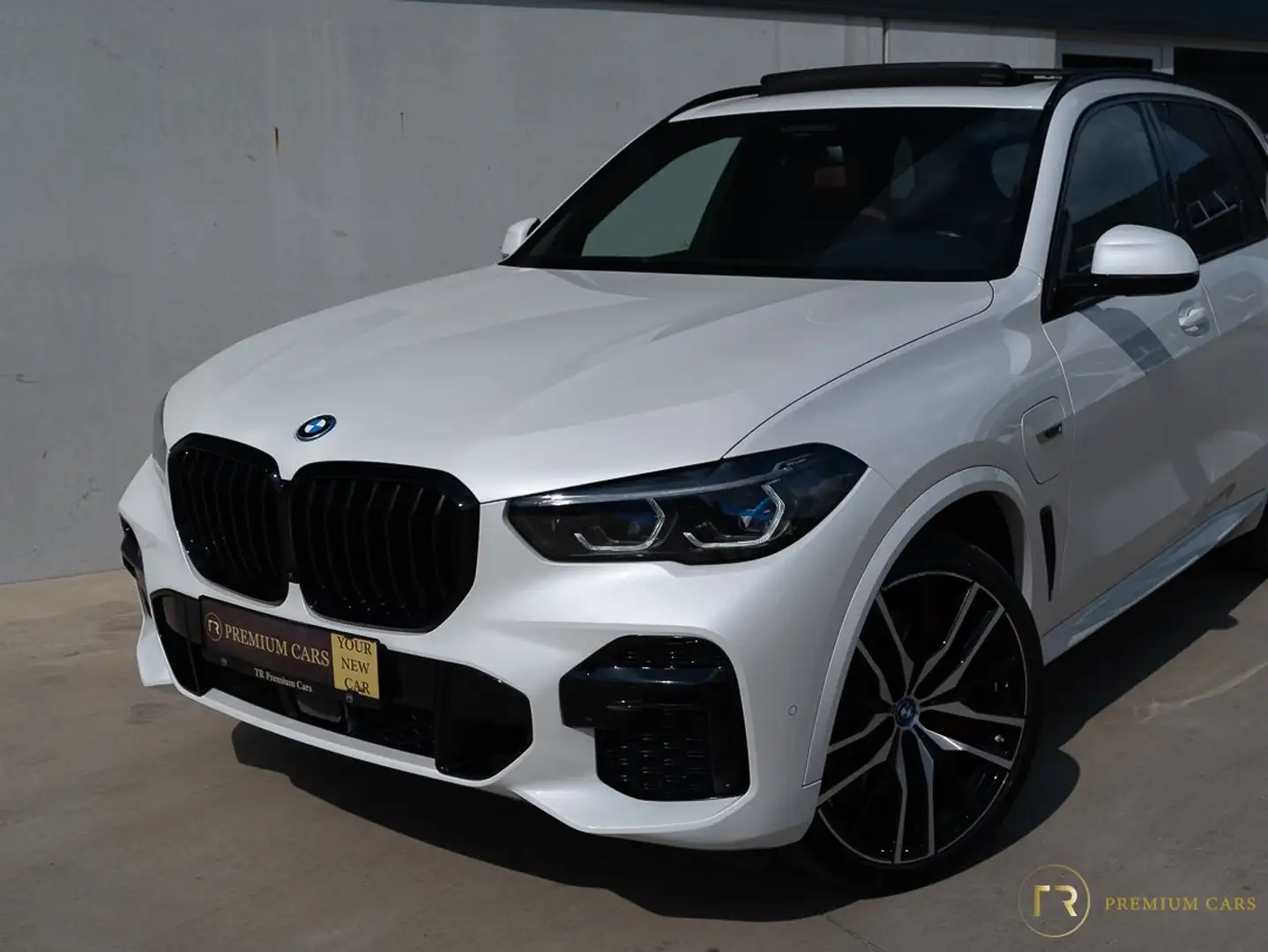 BMW X5 xDrive45e l Pano l Laser l Shadow l PRO l 360° Bianco - 2