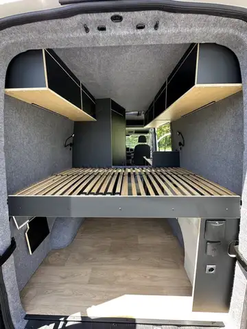 Volkswagen Crafter Crafter L3H3 Camper Ansicht 12