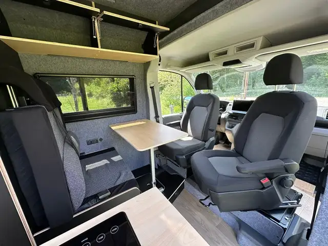 Volkswagen Crafter Crafter L3H3 Camper Ansicht 20