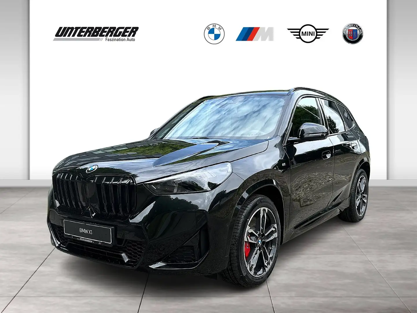 BMW X1 xDrive20d U11 B47 M Sportpaket Head-Up DAB Noir - 1