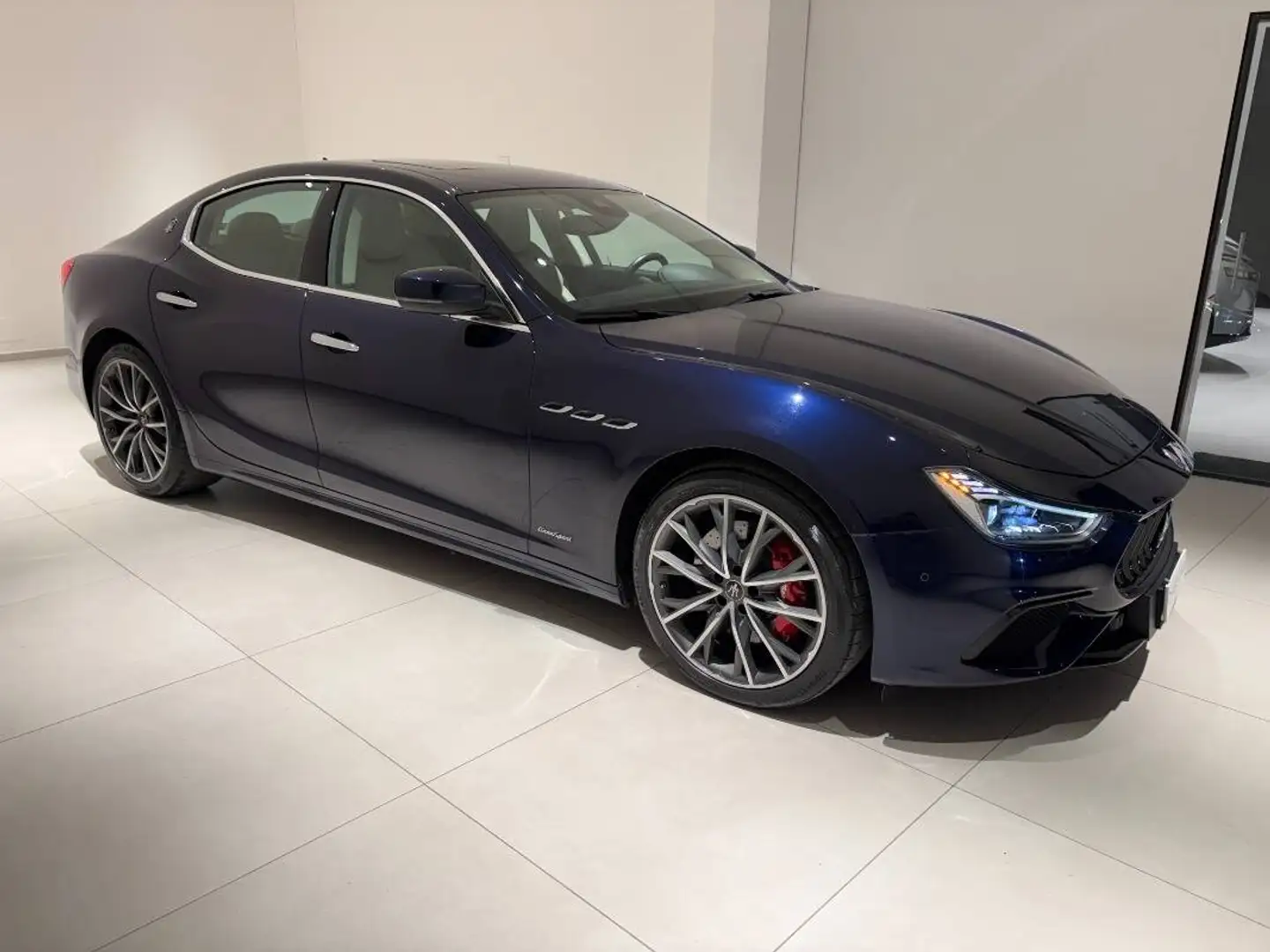Maserati Ghibli 3.0 V6 Gransport 250cv auto Bleu - 1