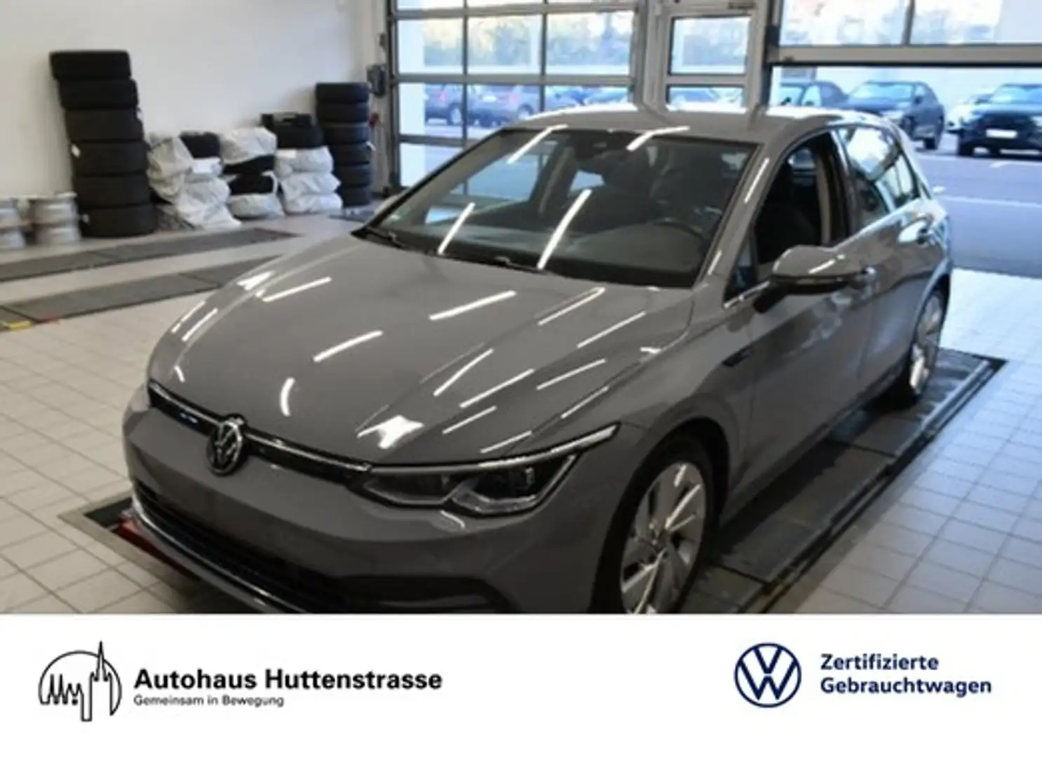 Volkswagen Golf VIII 1.5 eTSI DSG Style LED+ NAVI-PRO APP ACC Grau - 1