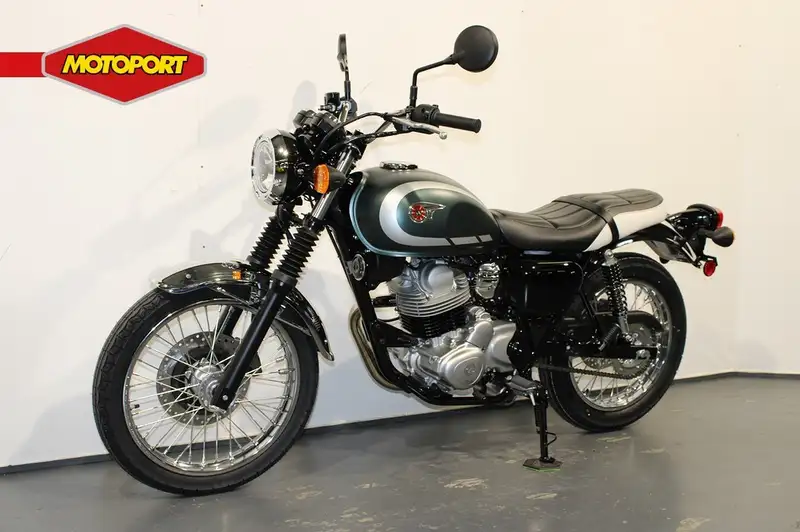 Kawasaki W 230 - foto 2