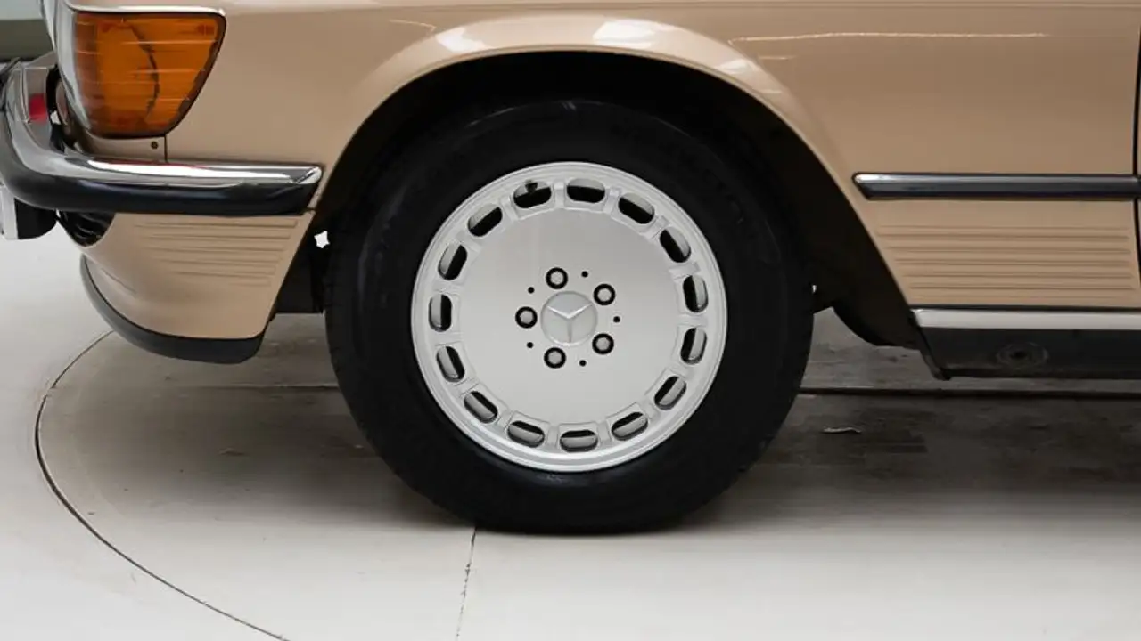 Mercedes-Benz SL 300 + Hardtop '88 CH82888, foto 12