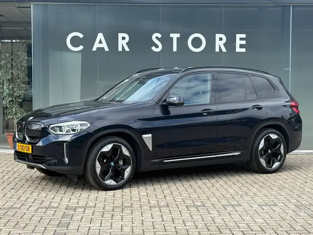 BMW iX3 High Executive 80 kWh 95% SOH Shadow Line