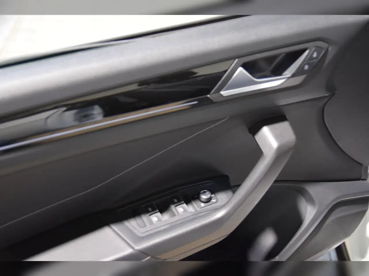 Volkswagen T-Roc Cabriolet TSI R-Line DSG, миниатюра 12