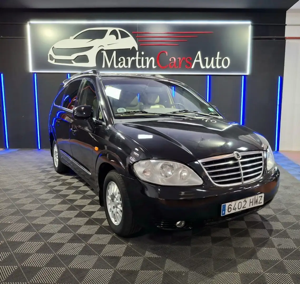 SsangYong Rodius 270 Xdi Limited AWD Aut. Schwarz - 1