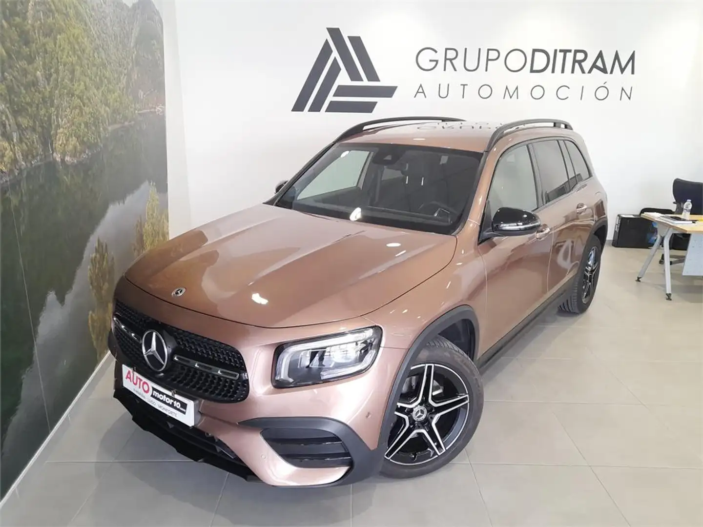 Mercedes-Benz GLB 200 d 4MATIC - 2