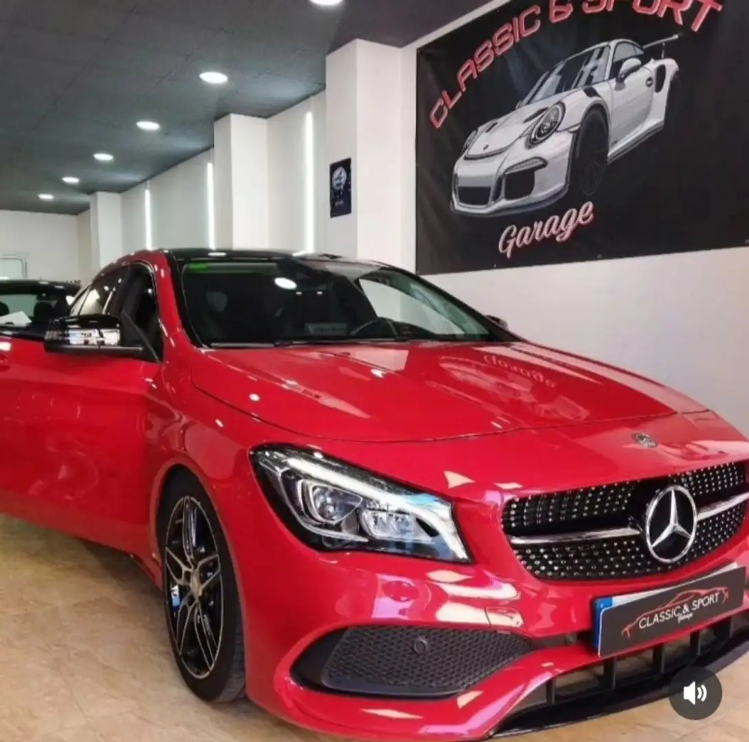 Mercedes-Benz CLA 200 Shooting Brake 7G-DCT Rood - 2
