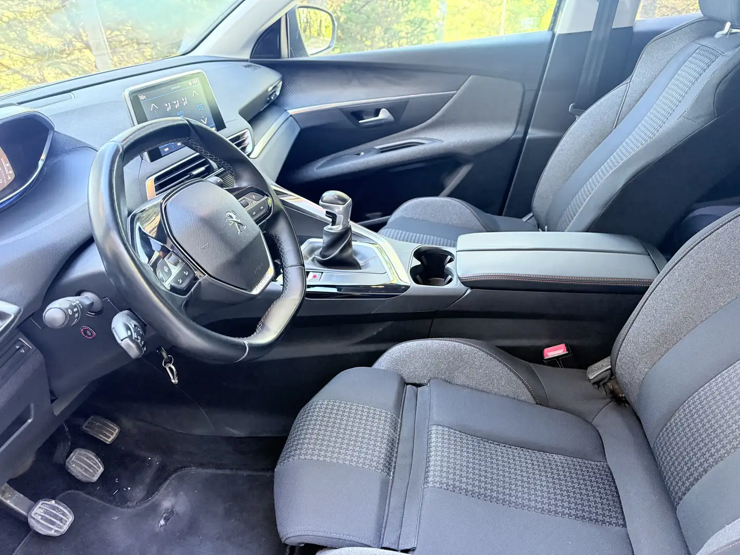 Peugeot 3008 1.5 bluehdi Allure s&s 130cv - 1