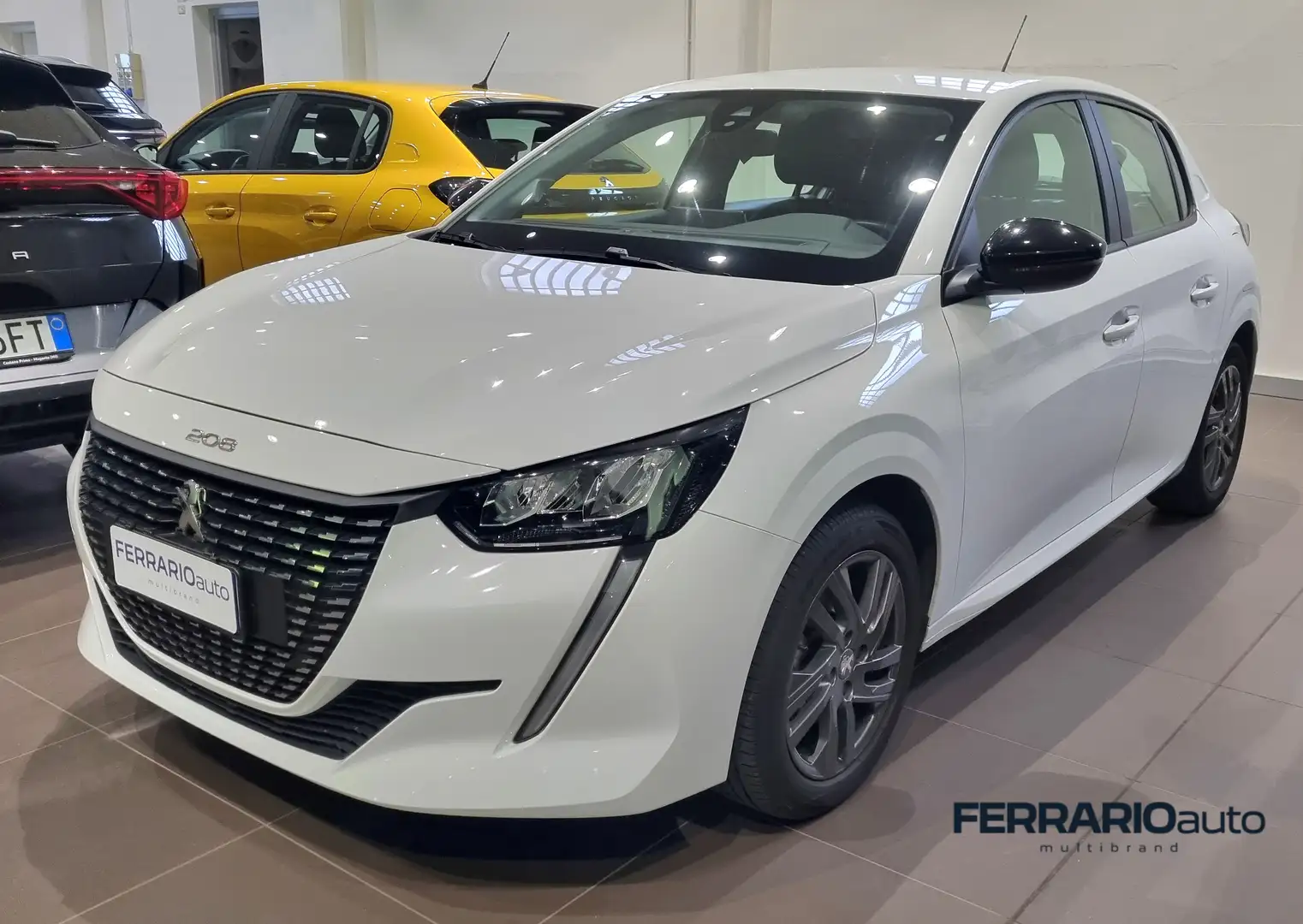 Peugeot 208 208 II 1.2 puretech Active Pack Weiß - 1