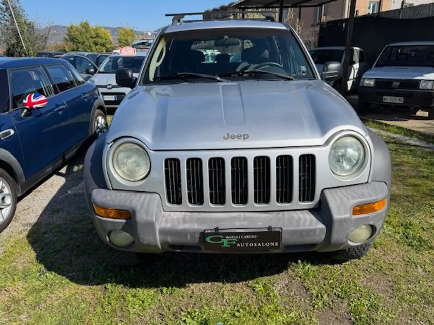 Jeep Cherokee 2.5 CRD 4X4 Argintiu - 2