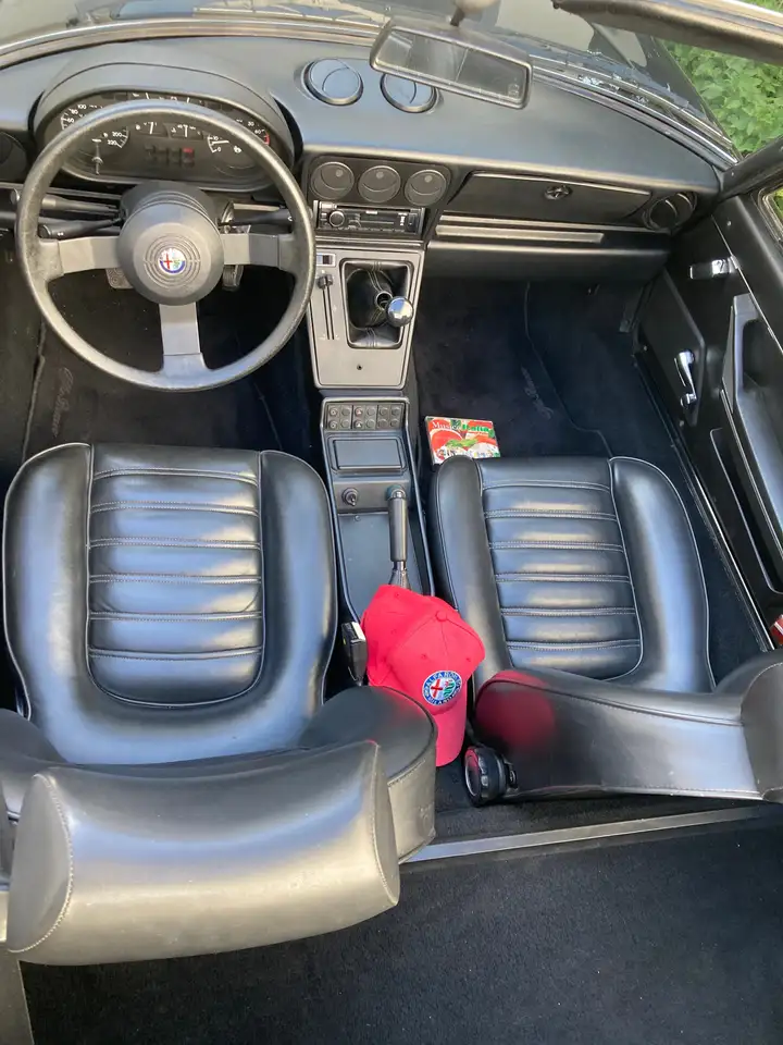 Alfa Romeo Spider 1.6 Vergaser ( Weber ), foto 11