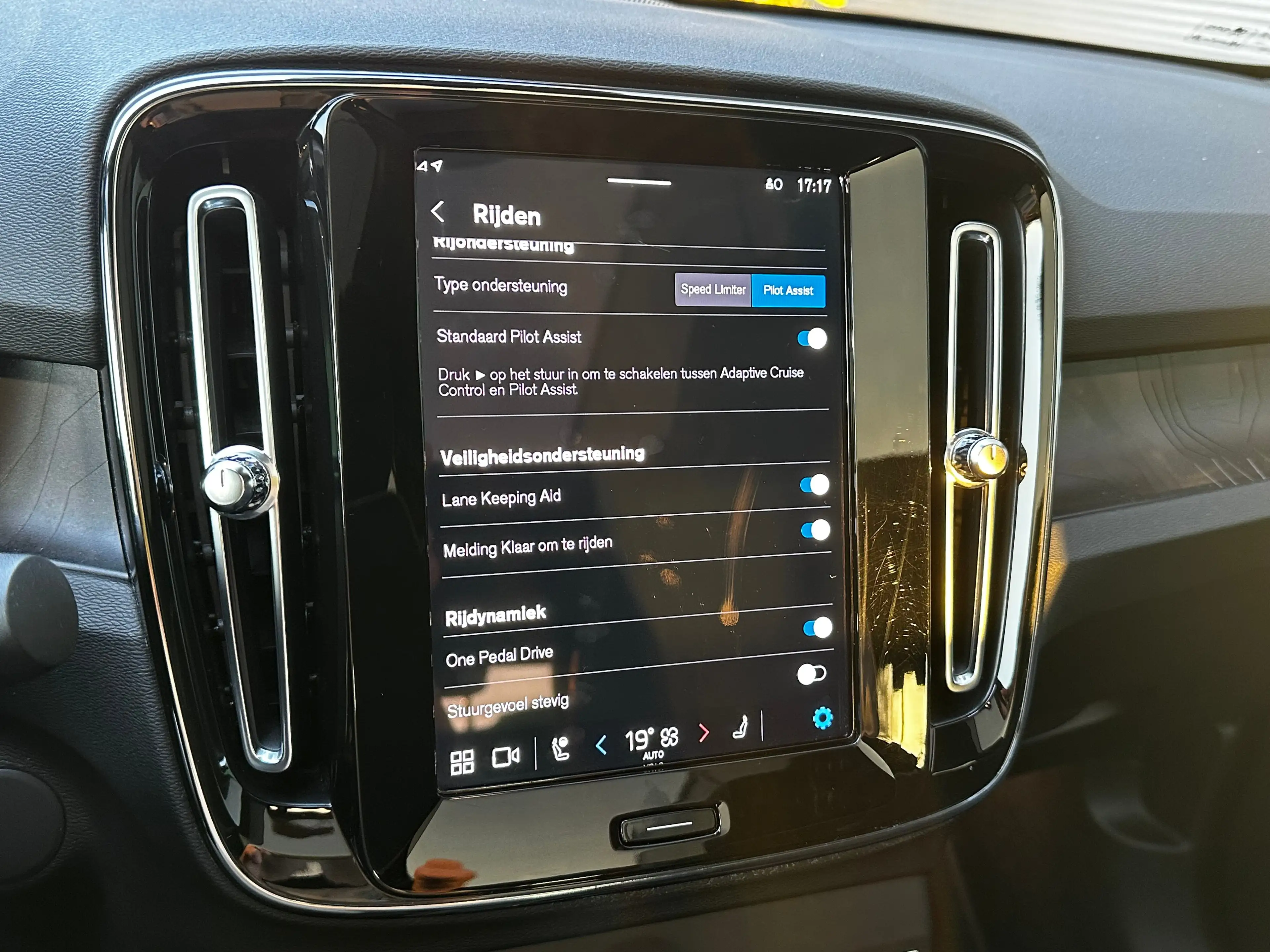 Volvo C40 Recharge Twin Intro Edition 78 kWh | Trekhaak | 20 — photo 15