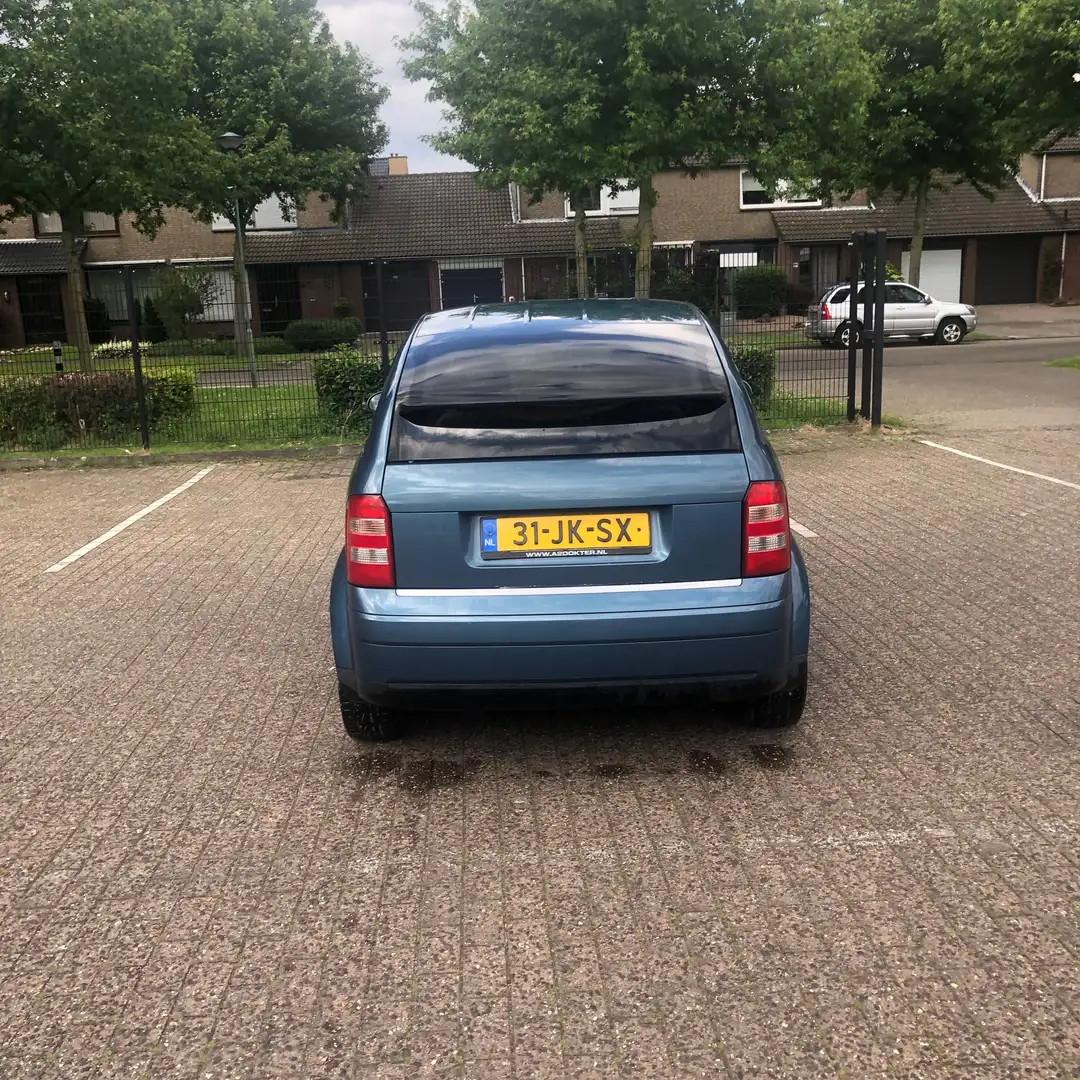 Audi A2 1.4 Azul - 2