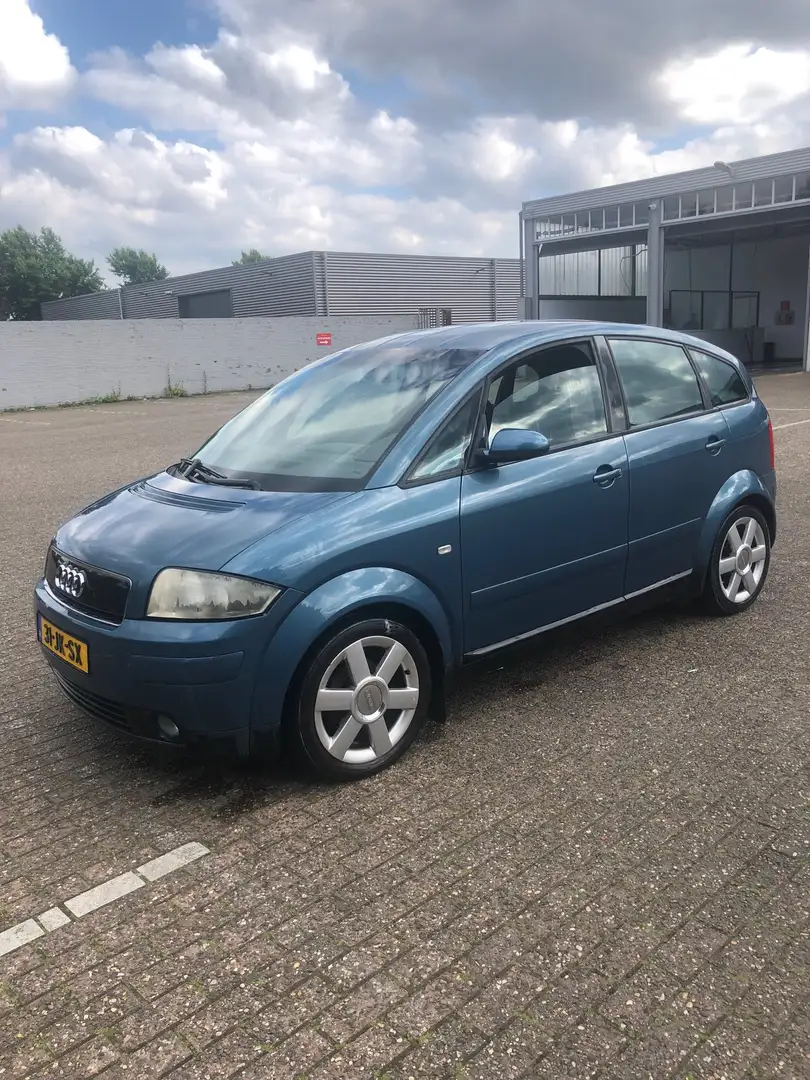 Audi A2 1.4 Azul - 1