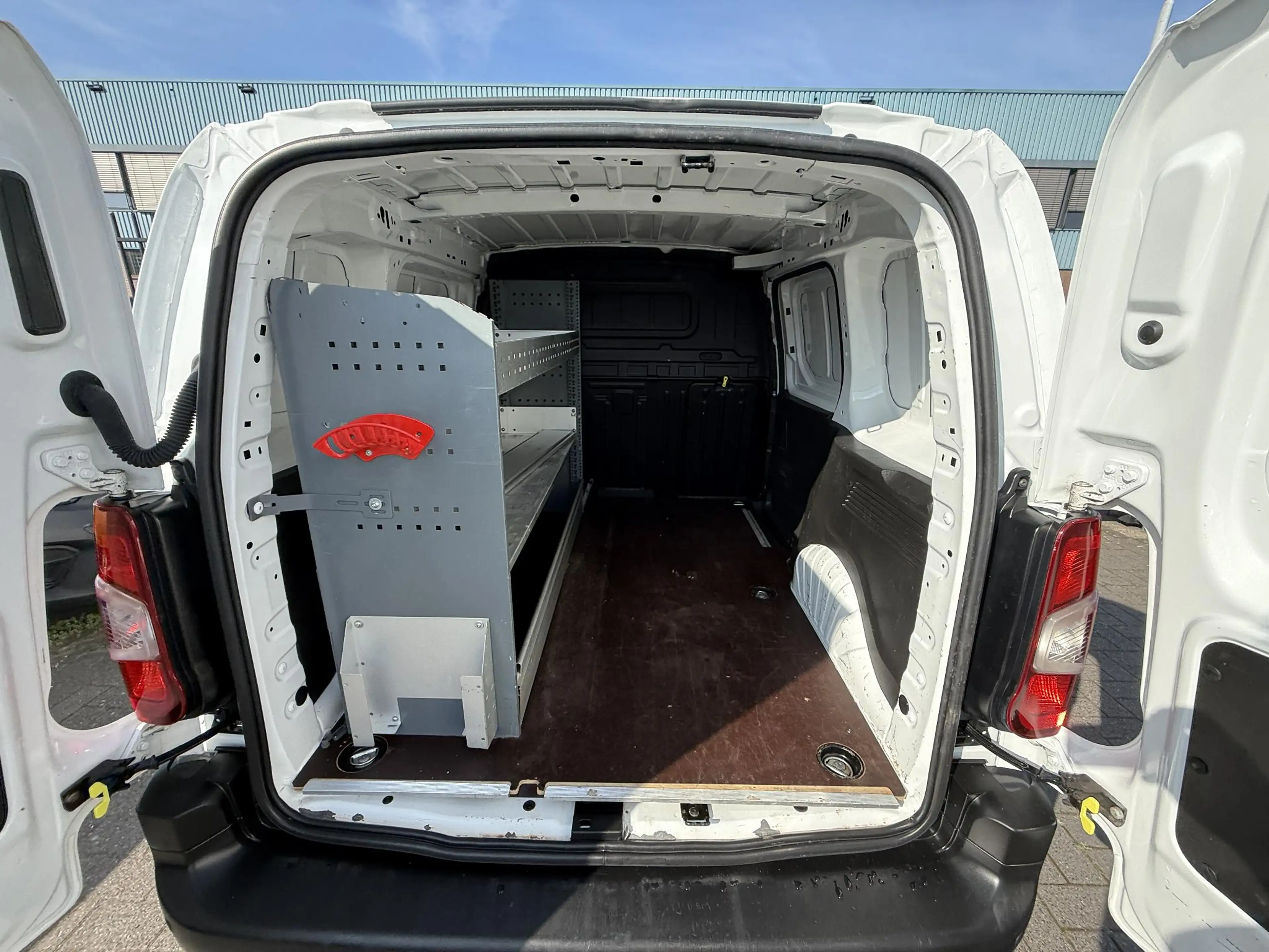 Opel Combo 1.2 Turbo L1H1 Edition BENZINE 3-ZTIS CARPLAY — photo 15