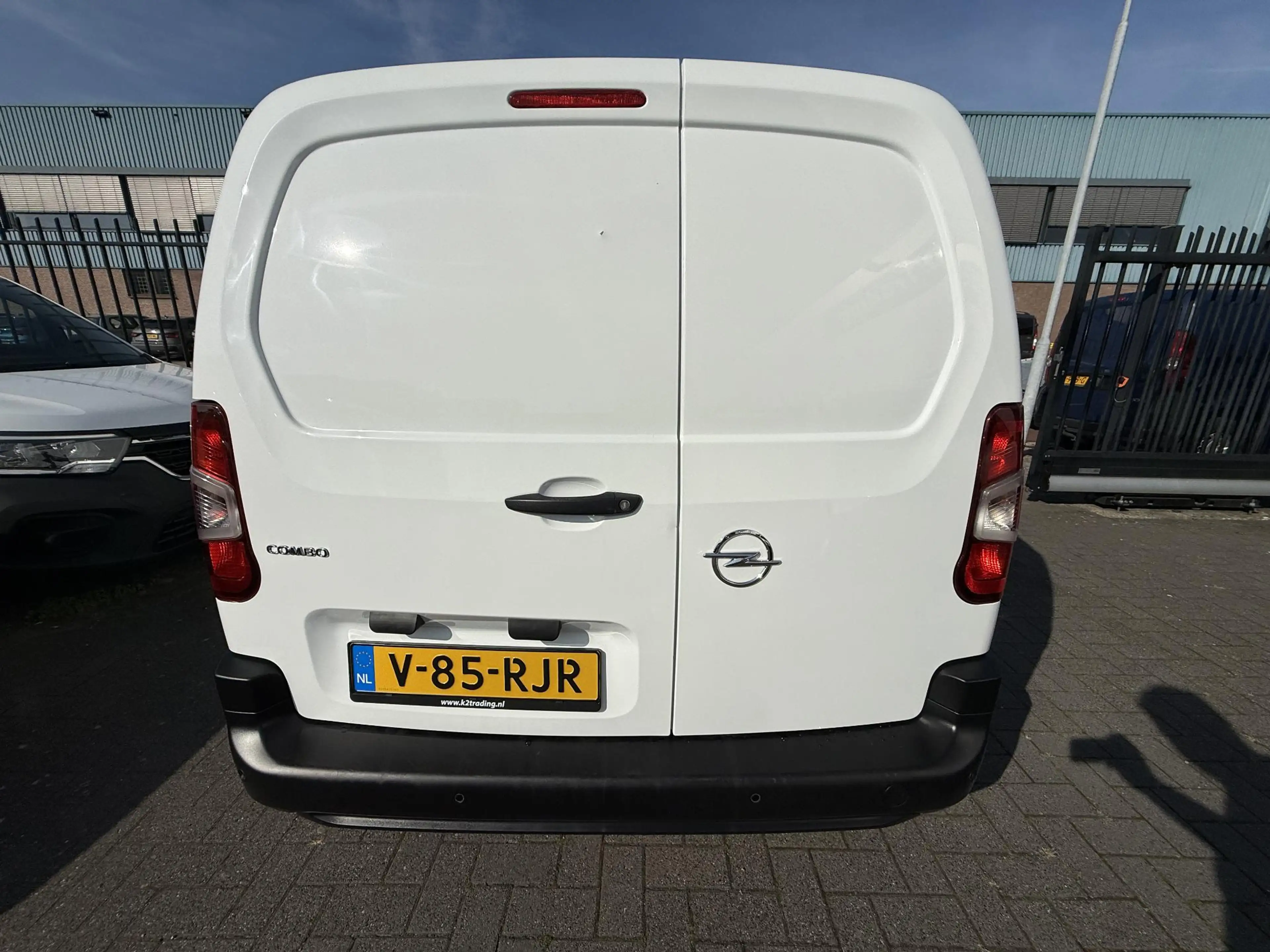 Opel Combo 1.2 Turbo L1H1 Edition BENZINE 3-ZTIS CARPLAY — photo 10
