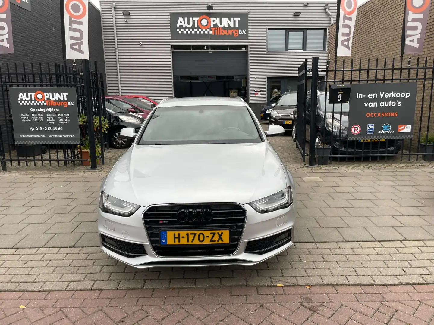 Audi A4 Avant 1.8 TFSI Pro Line S Sport Airco Navi PDC NAP Grijs - 2