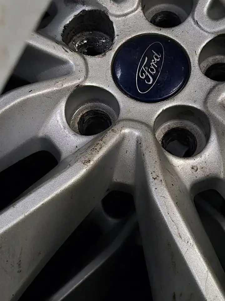 Ford Edge снимка Ford Edge