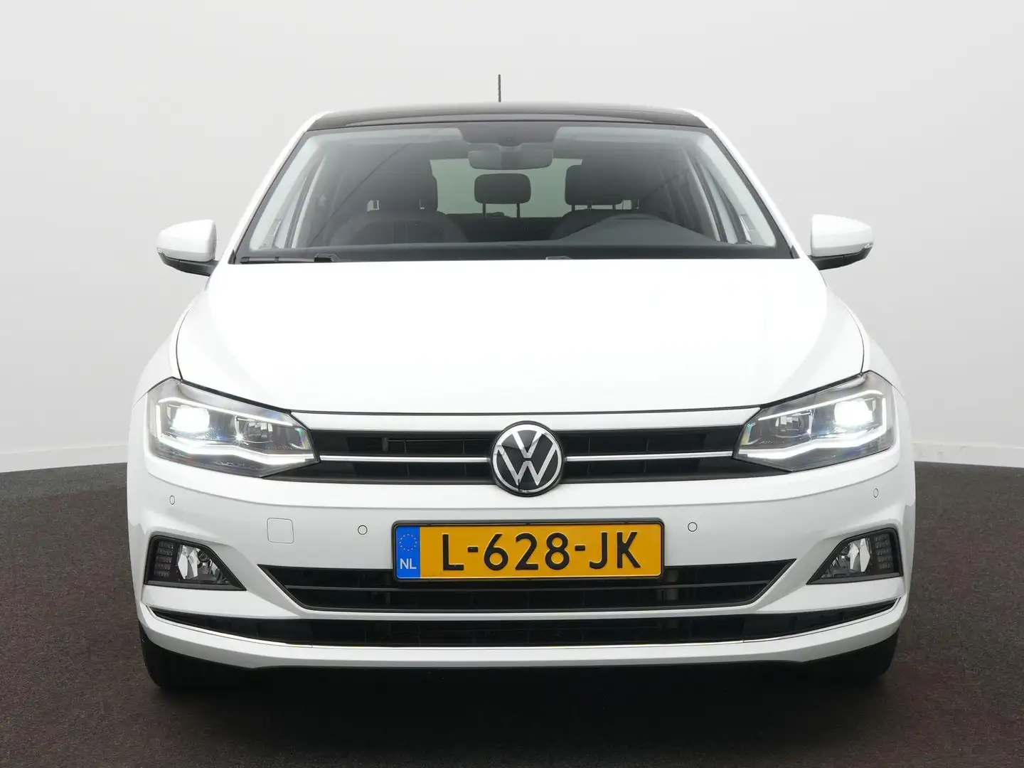 Volkswagen Polo 1.0 TSI Highline DSG / Panodak / Virtual / Camera Blanco - 2