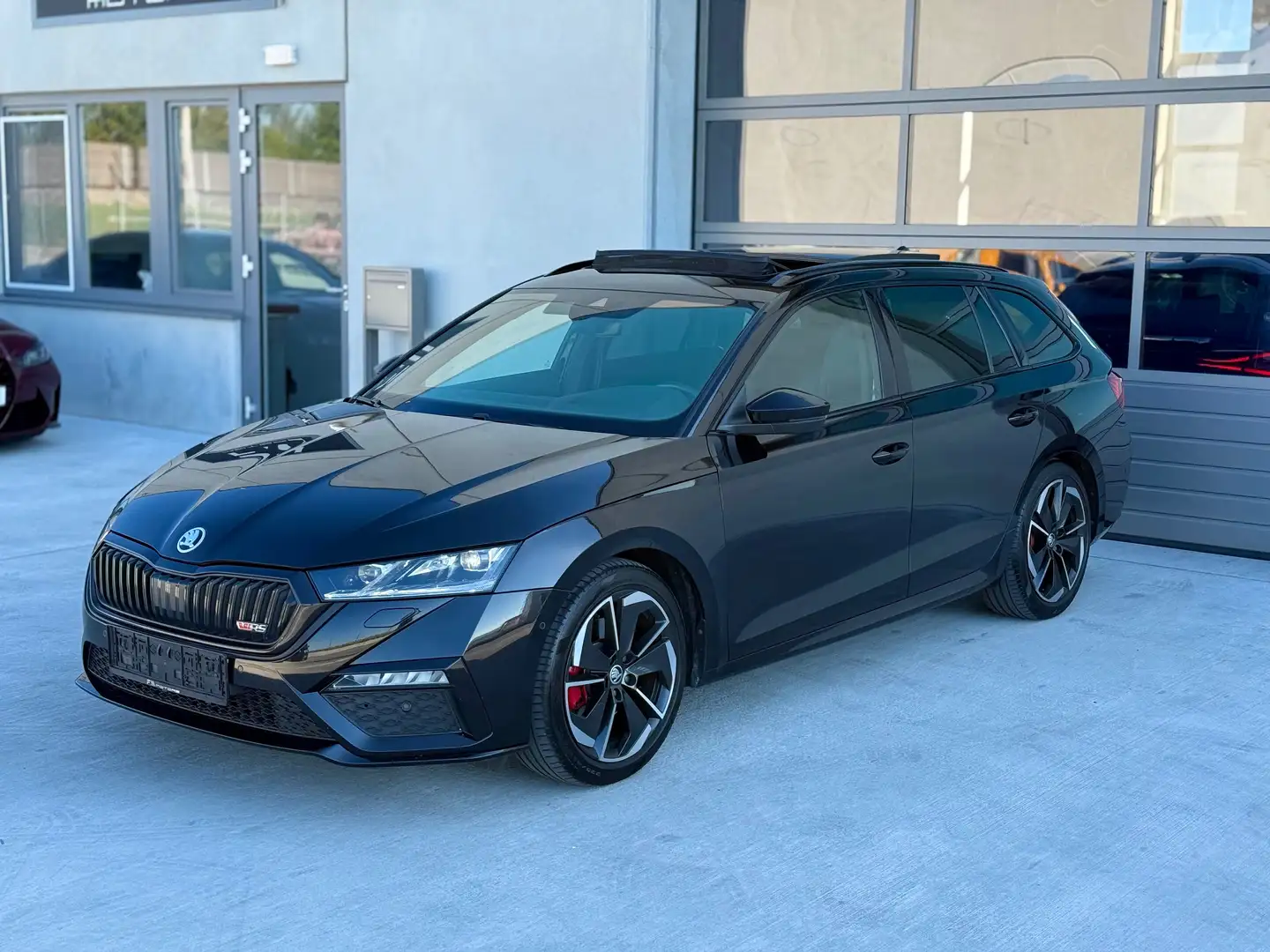 Skoda Octavia RS Plus, PANO, ACC, SZH, Massagesitz, 360K, LKH Noir - 1