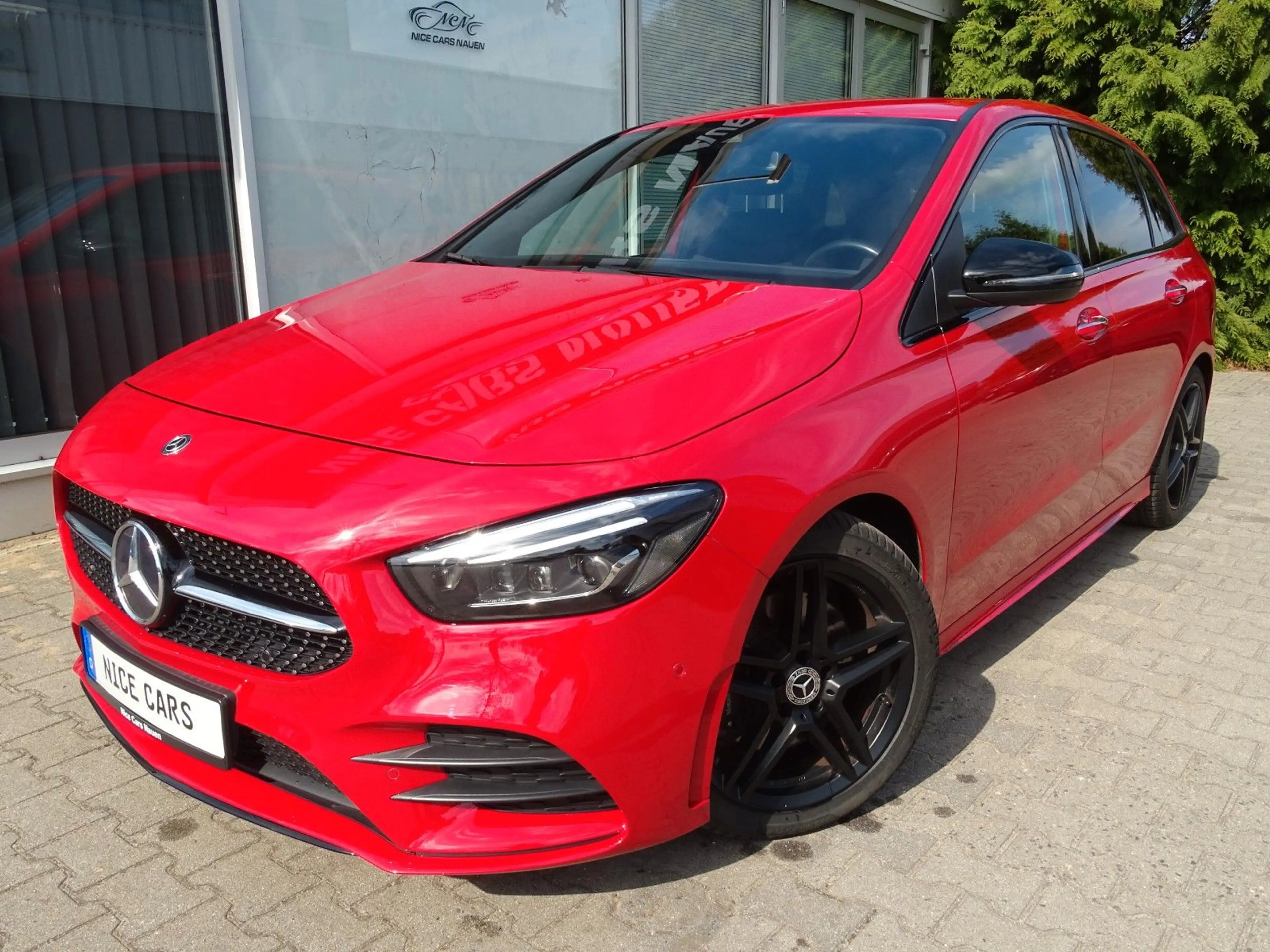 Mercedes-Benz B 220 d AMG LINE *TOTERW+SPURH. ASS.*R.KAMERA*AHK