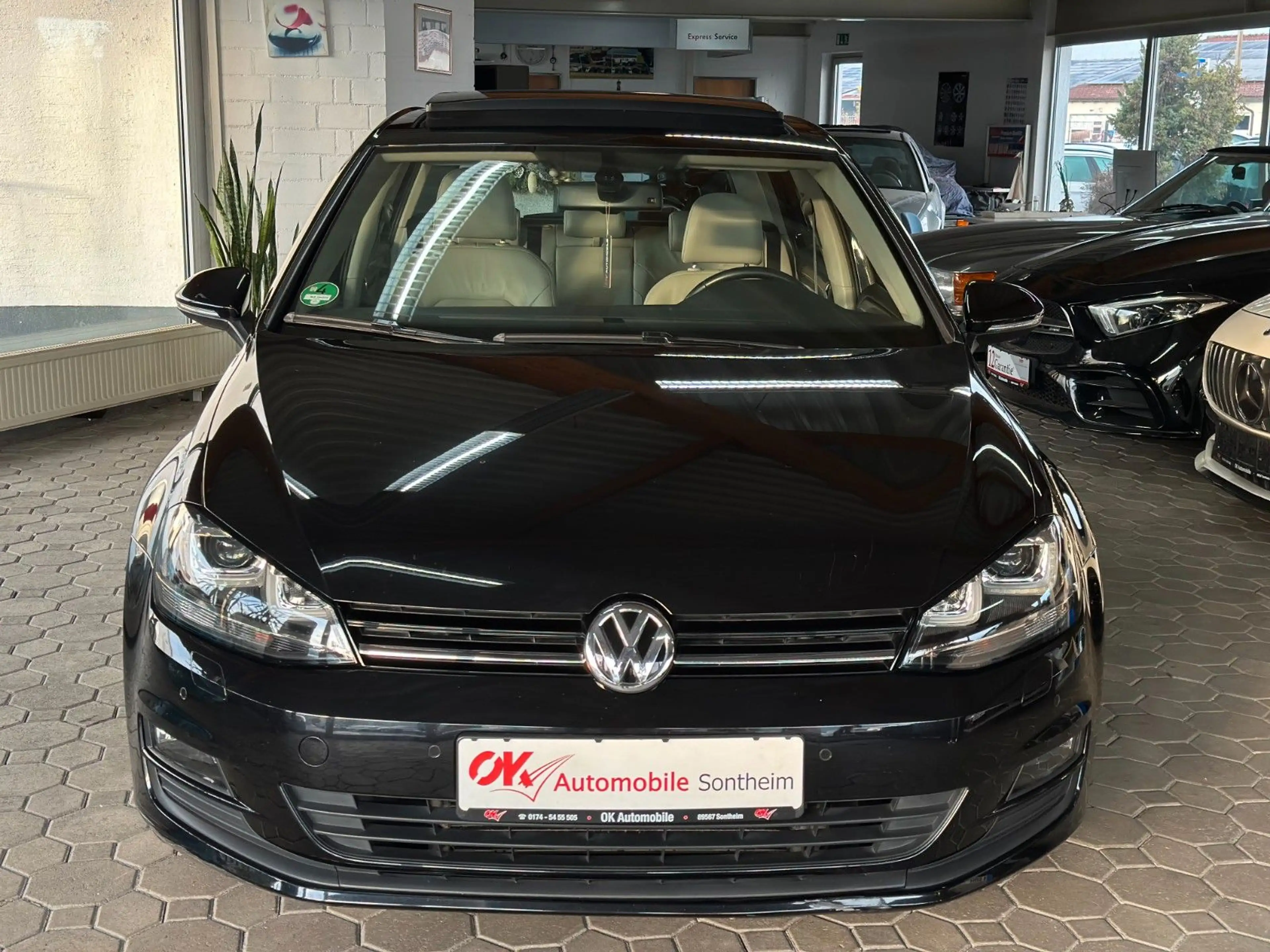Volkswagen Golf VII Lim. BMT DSG*SHZ*Leder*Pano*Nav*Bi-Xen — photo 2