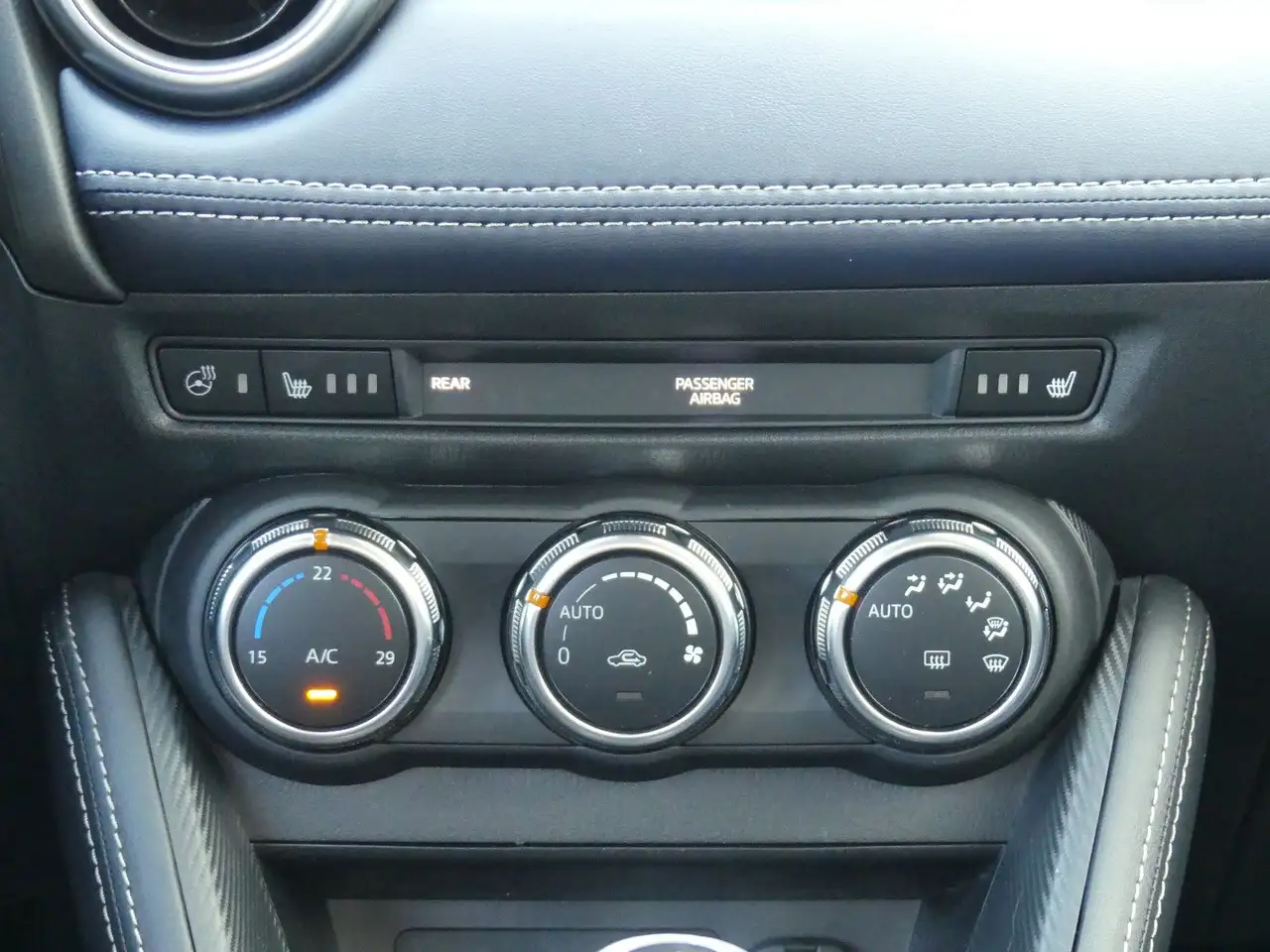 Mazda 2 e-SKYACTIV-G 90 M Hybrid Sports-Line, миниатюра 14