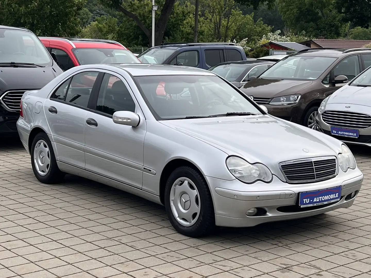 Mercedes-Benz C 180 C 180 Kompressor Aut. KLIMATRONIC-PDC-SHZ-TEMPOMAT Grau - 1