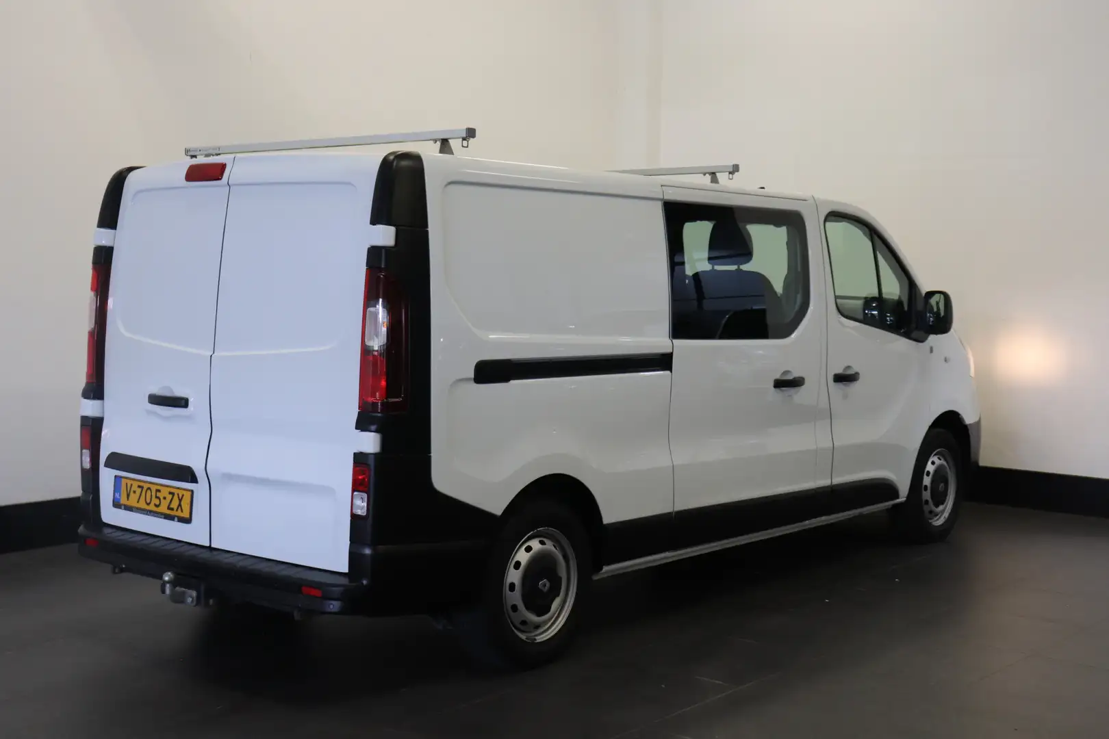 Renault Trafic 1.6 dCi 125PK L2 Dubbele Cabine - EURO 6 - Airco - Wit - 2